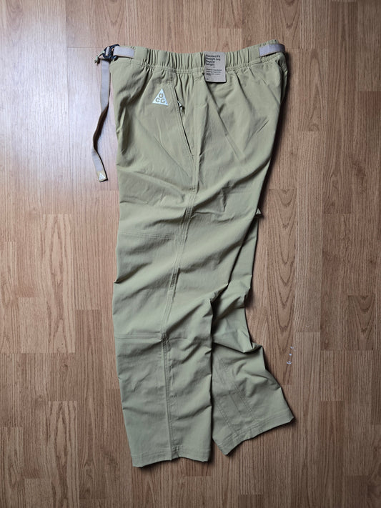 Nike ACG UV Hike Lightweight Technical Belted Shell Pants (XS)