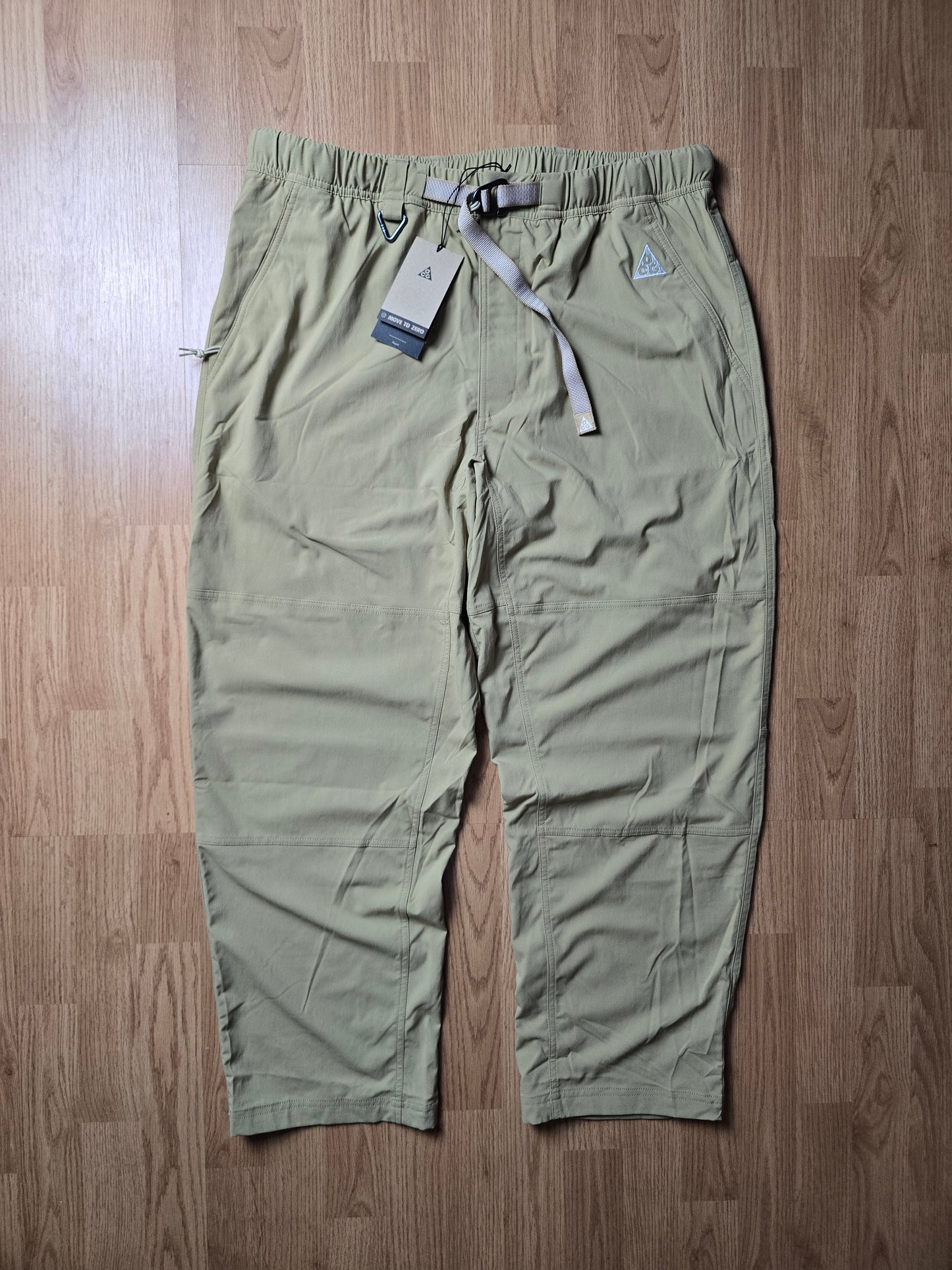 Nike ACG UV Hike Lightweight Technical Belted Shell Pants (XL)