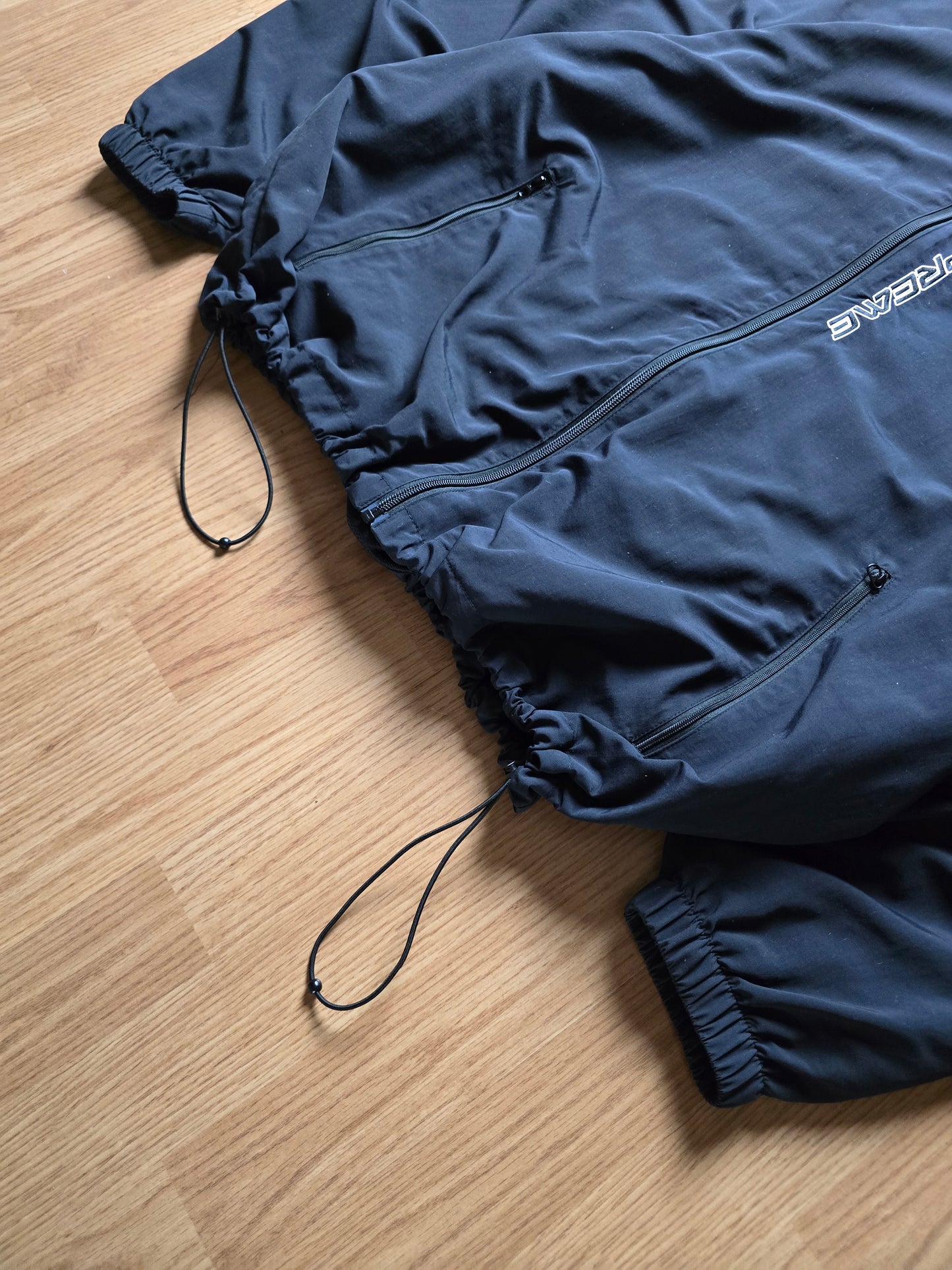Supreme Contrast Warm Up Full Tracksuit (M/L)