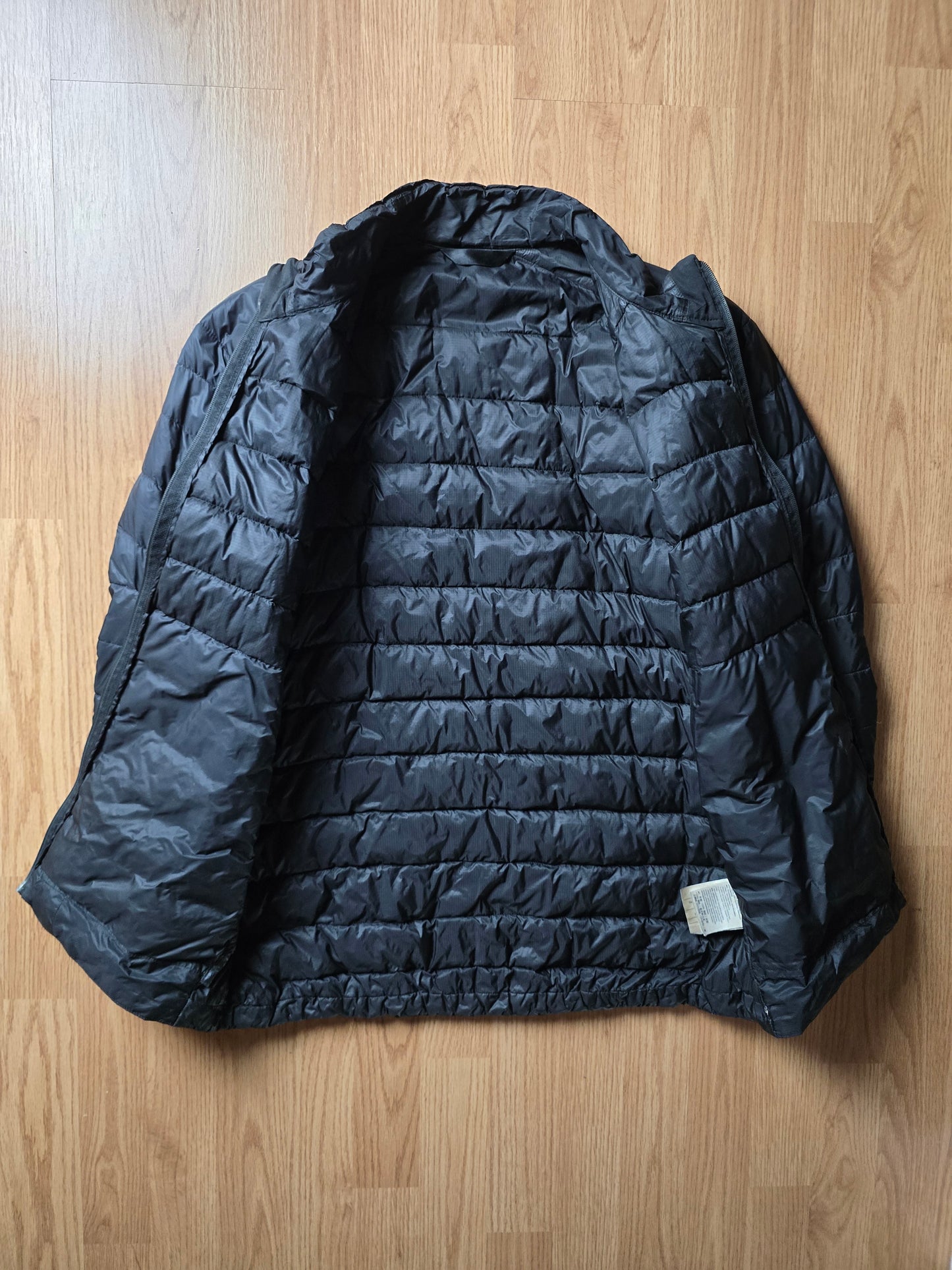 Arc'teryx 'Cerium LT' Down Filled Puffer Jacket (M)