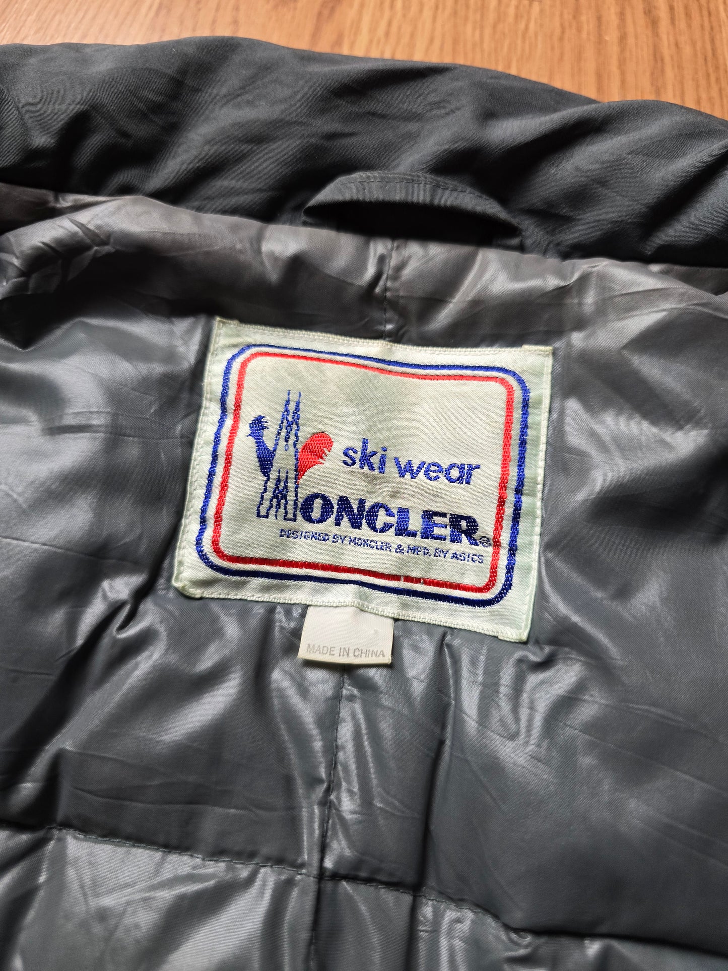 RARE 90s Moncler x Acics Thermo Clo System Down Puffer Jacket (S)