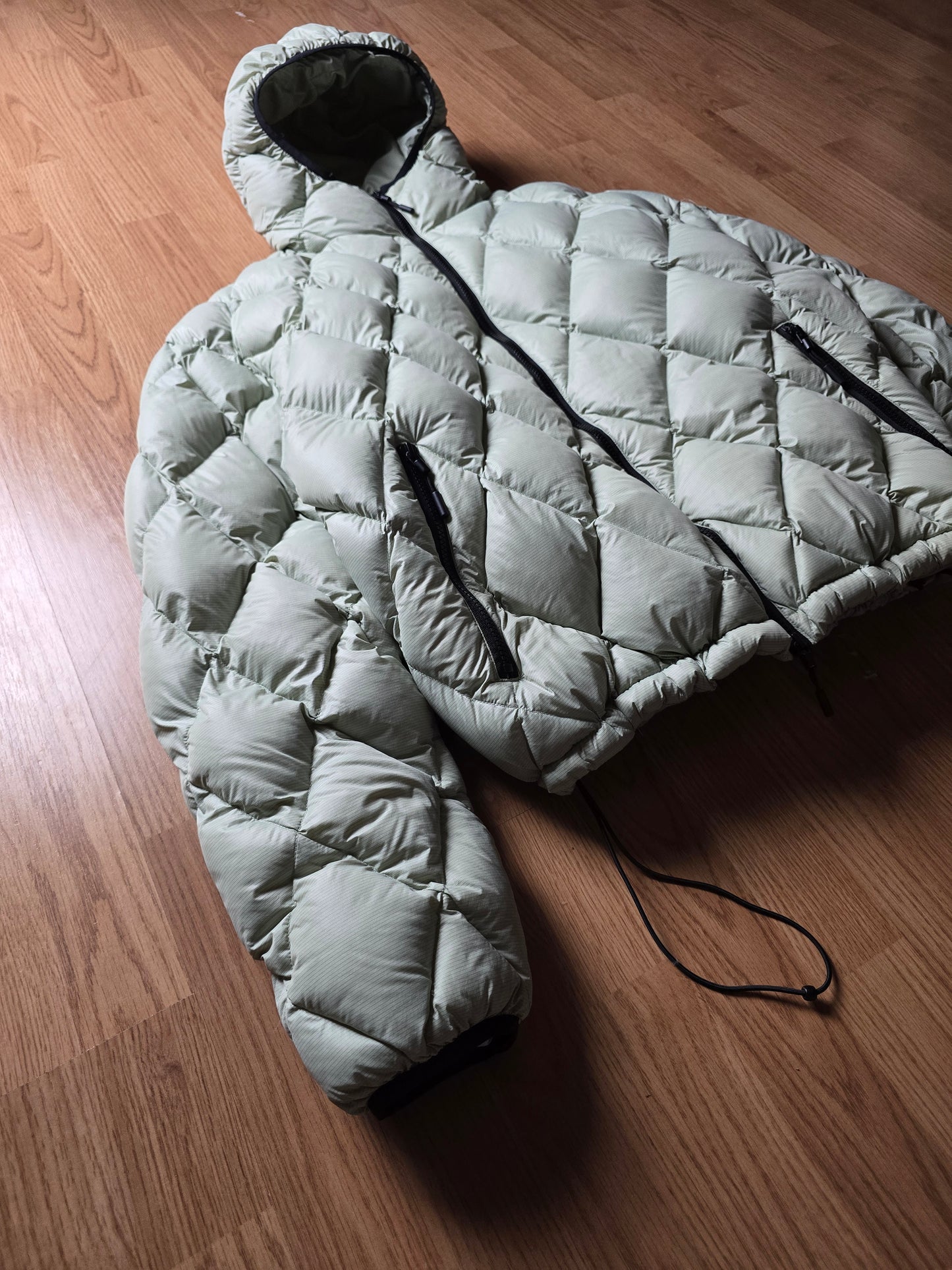 MKI Miyuki Zoku Diamond Shell-Down Hooded Bubble Puffer Jacket (M/L)