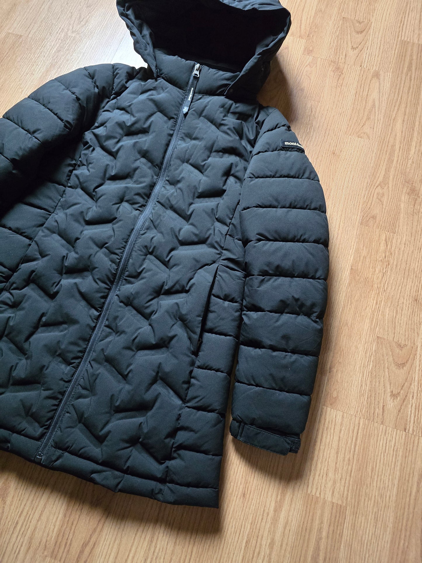 W/ Montbell High Frequency Insulated Parka Jacket (S)