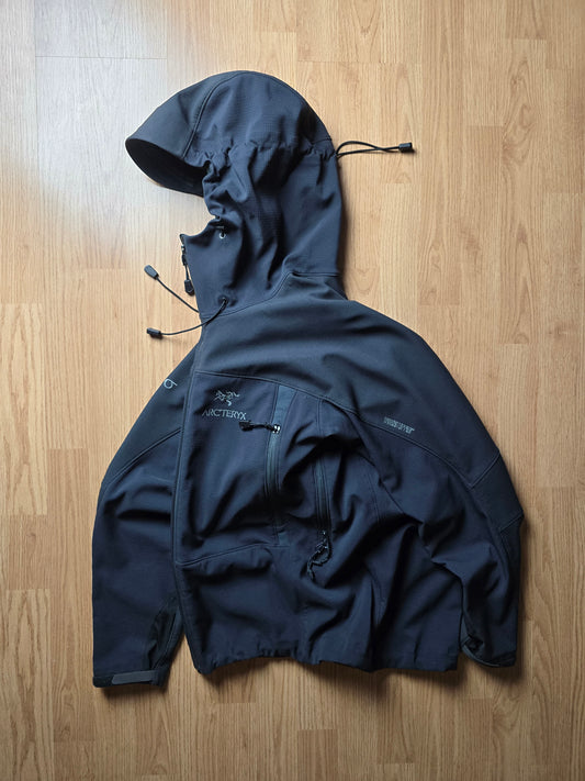 RARE 00s Arc'teryx Sigma AR Windstopper Fleece Jacket (M)
