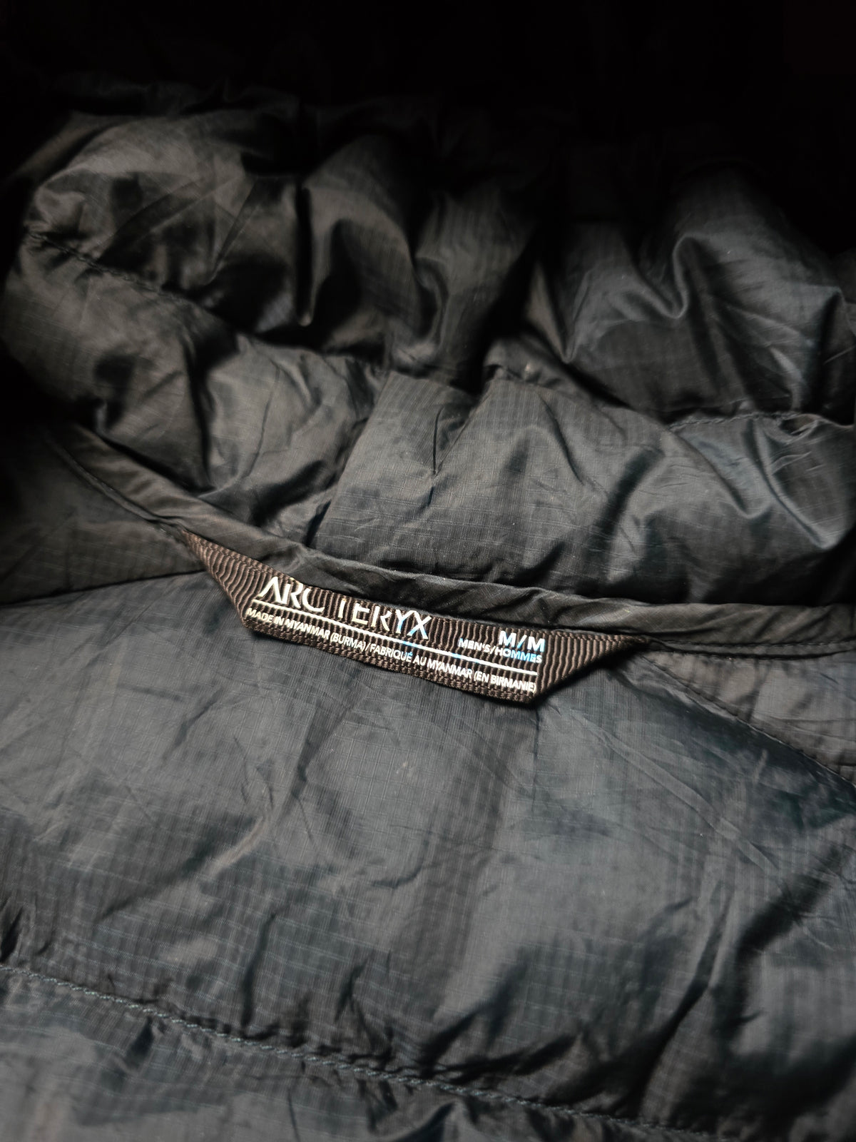 Arc'teryx 'Cerium LT Hoody' Down Filled Puffer Jacket (M)