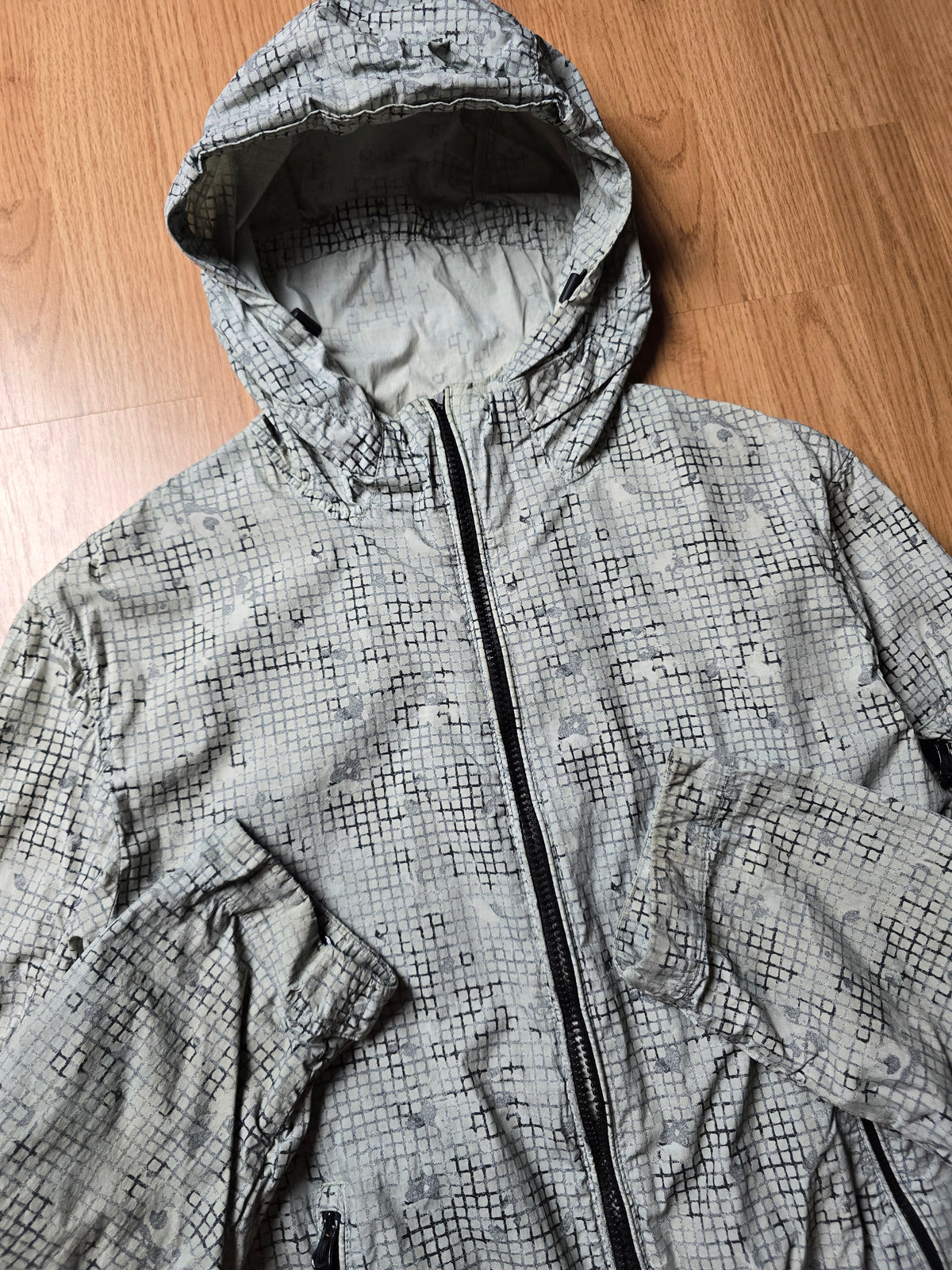 C.P. Company 50 Fili Grid Camo Lens Jacket (M)