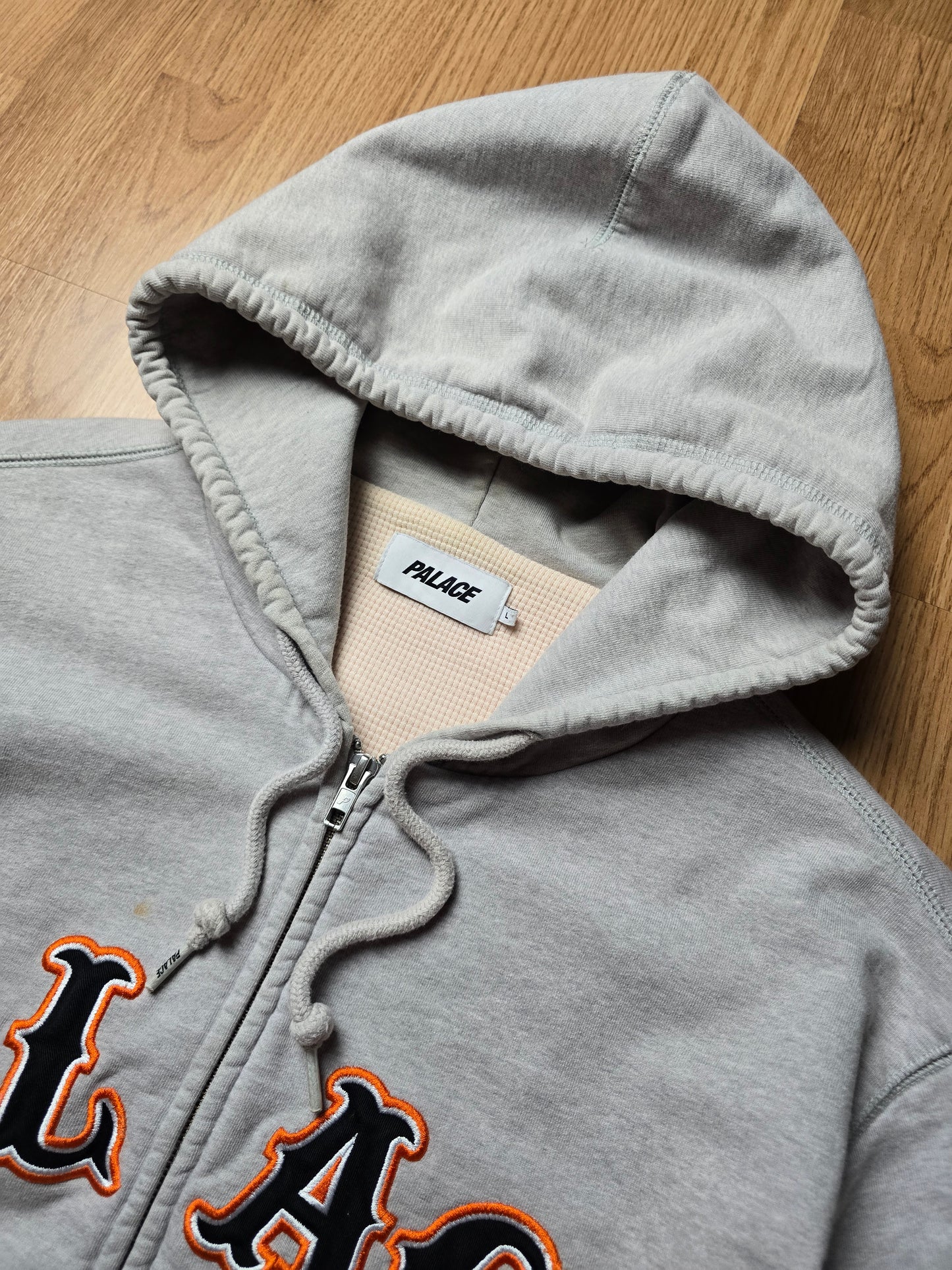 Palace 'Arch' Thermal Lined Zip Up Hoodie (L)