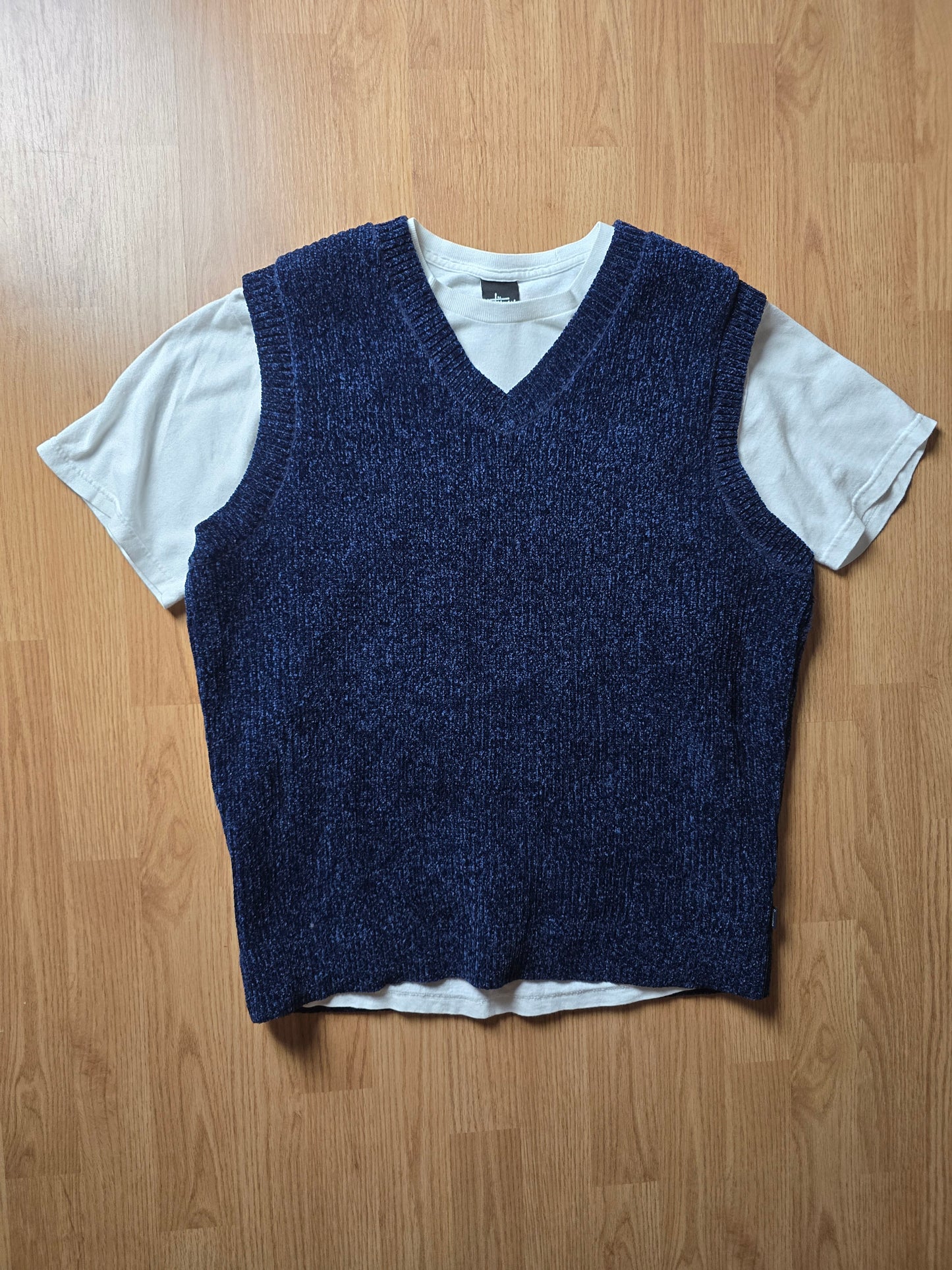 Supreme Chenille Knit Sweater Vest (M/L)