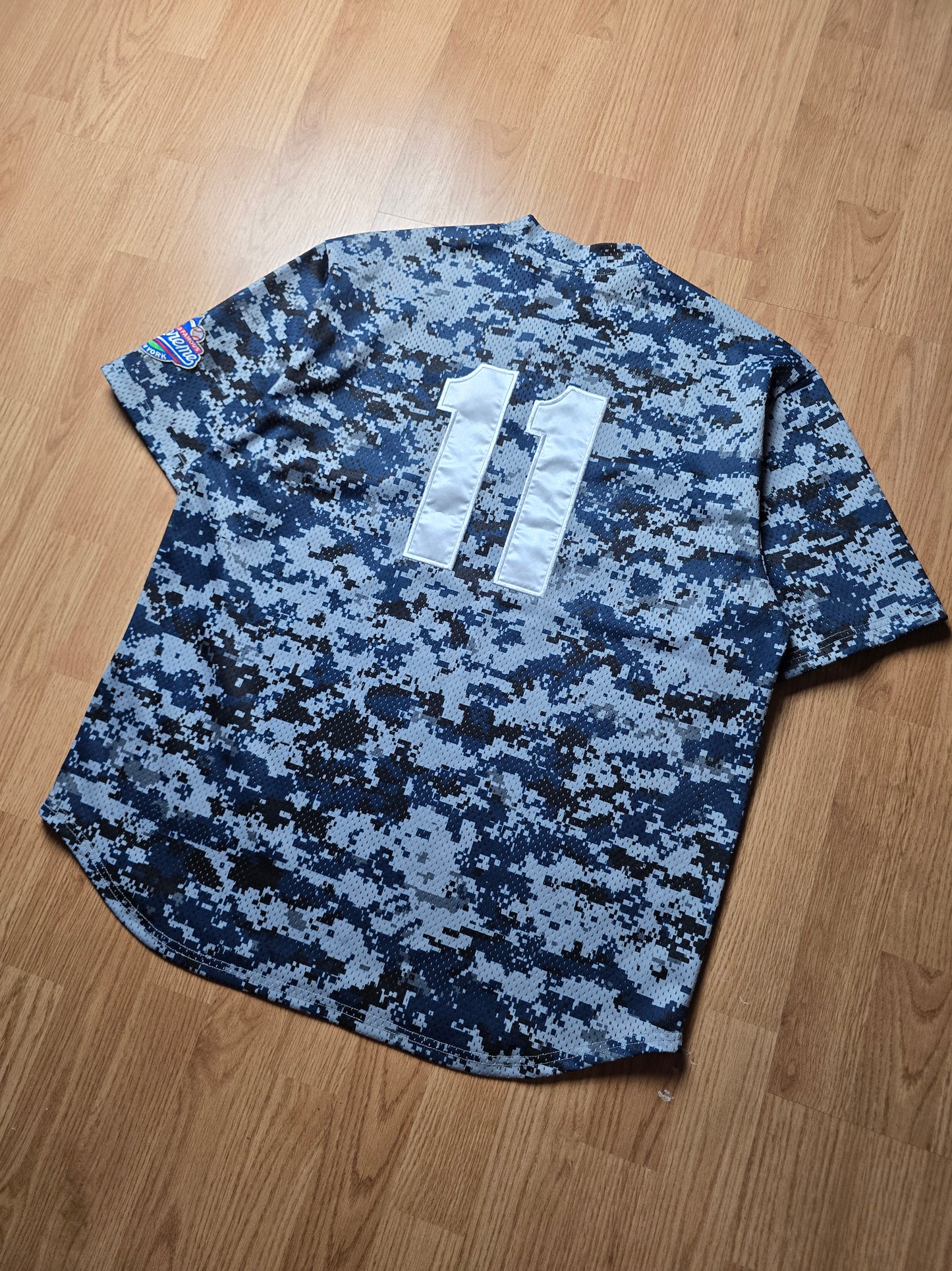 Supreme S Logo Henley Baseball Jersey (M/L)