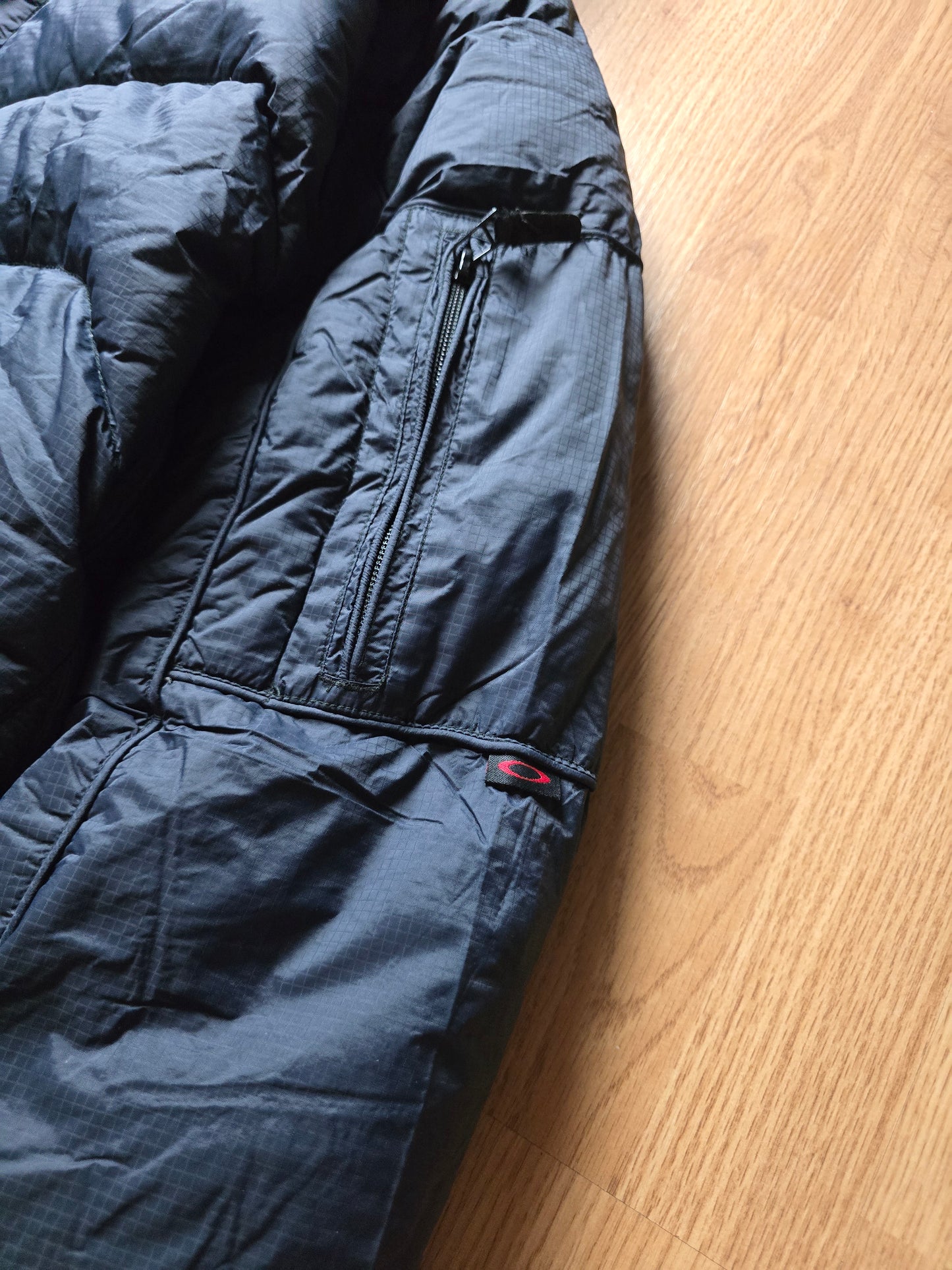 Vintage Oakley Nitro Fuel Down Hooded Ski Puffer Jacket (M)