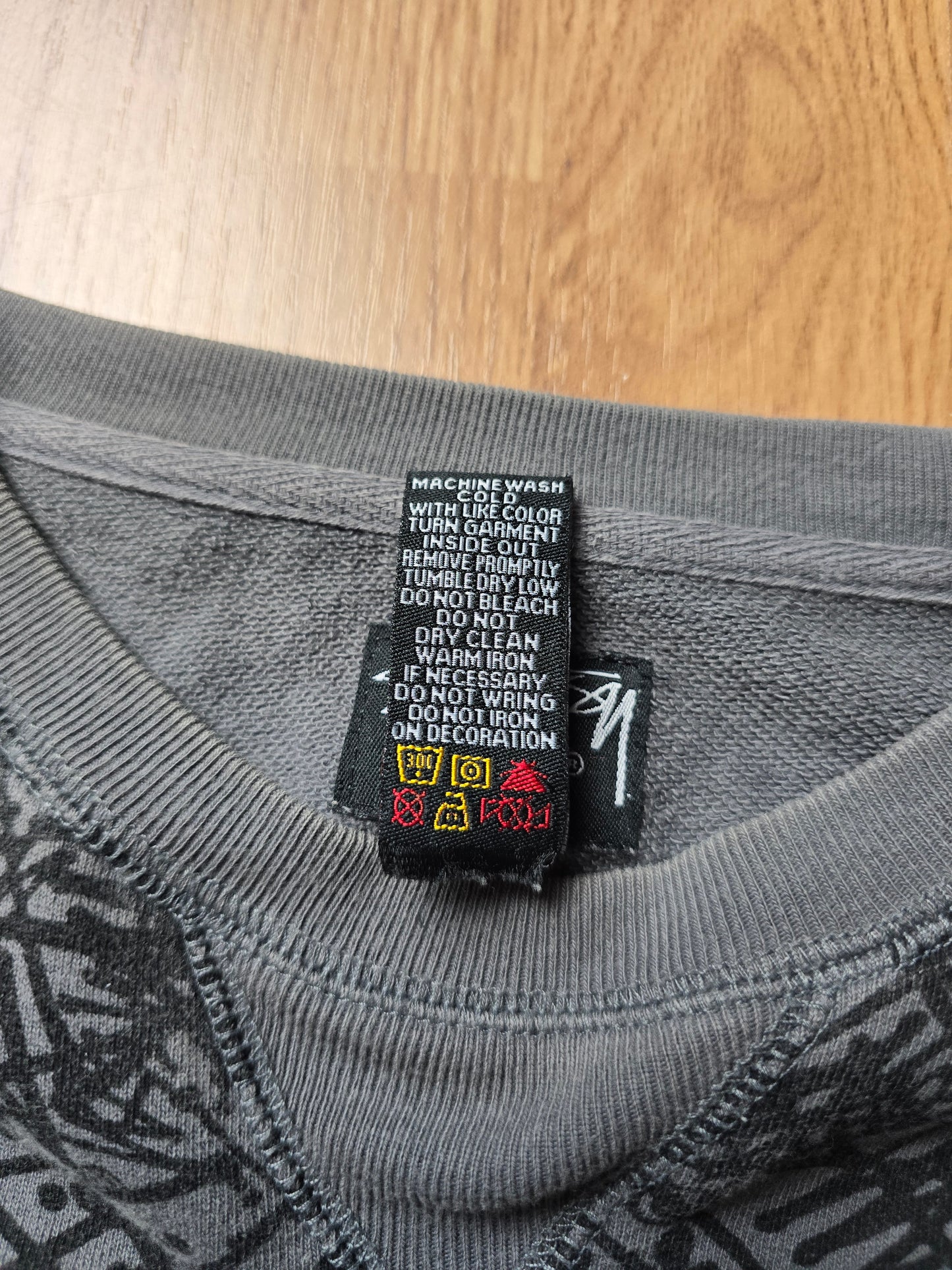 00s Stussy All-Over Graffiti Print Crewneck Sweatshirt (L)