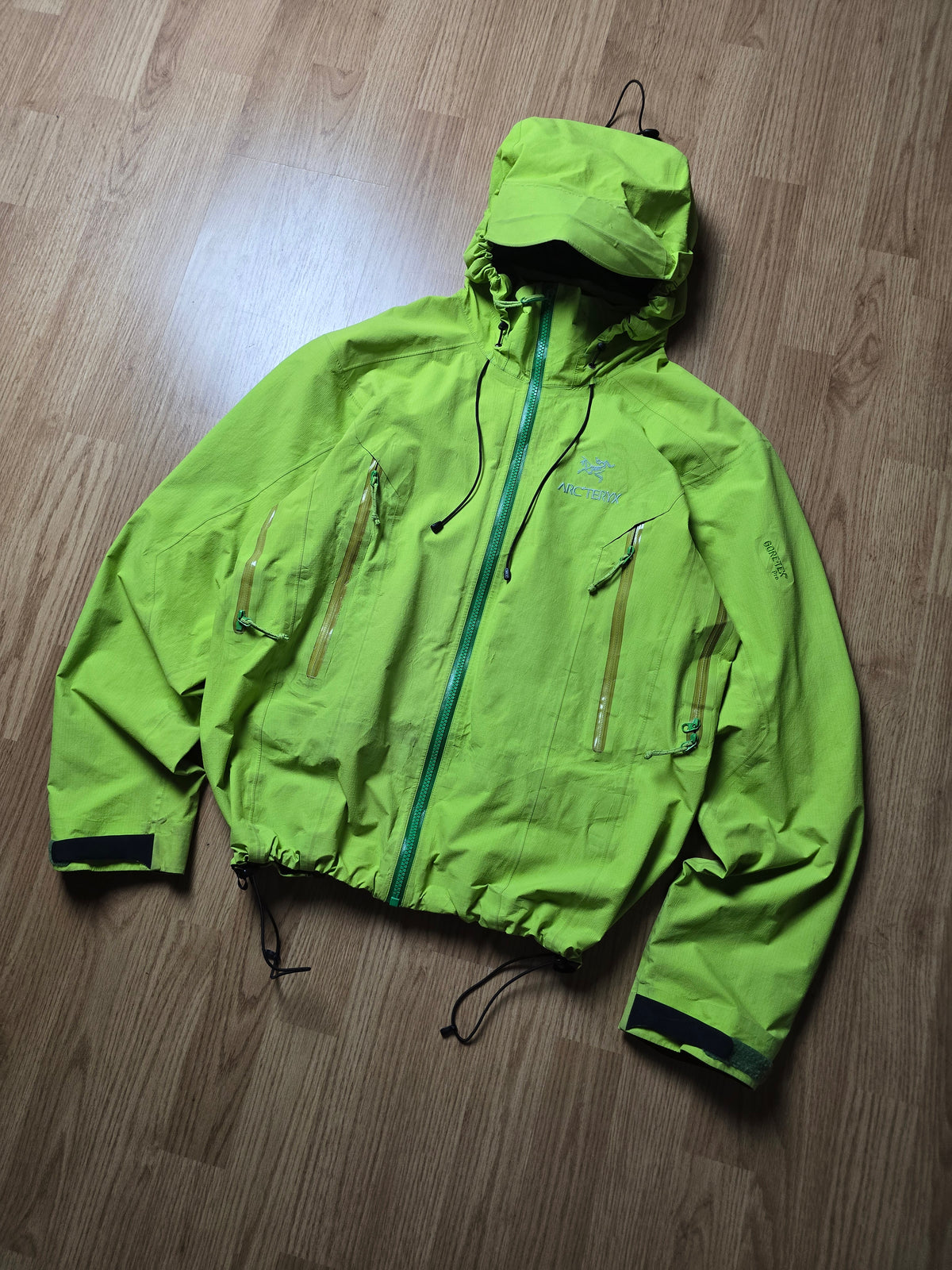 Arc'teryx 2014 Beta AR Gore-tex Technical Jacket (S)