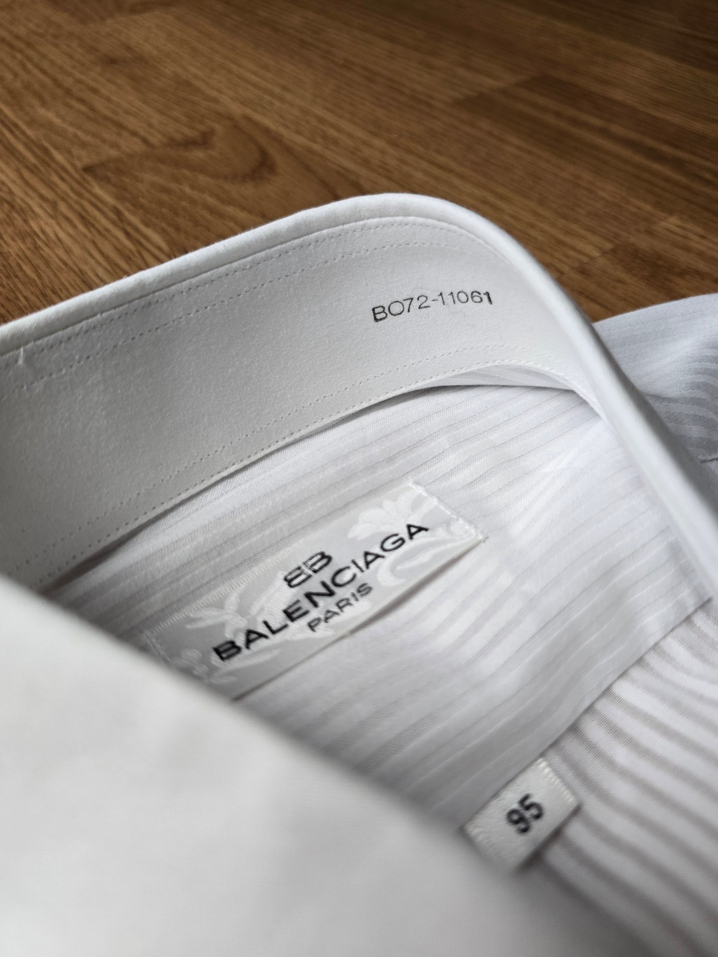 Balenciaga Longsleve Dress Shirt (M)