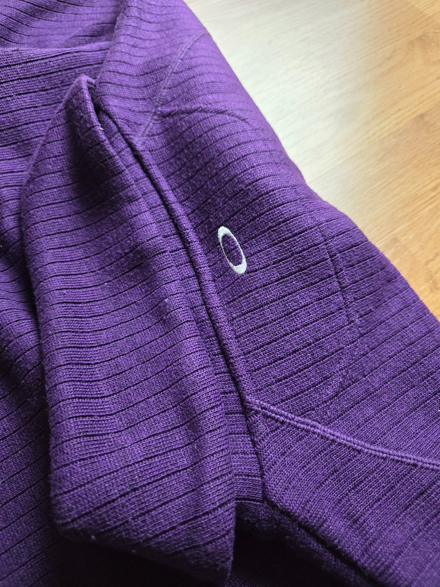 W/ Oakley Cowl Neck Embroidered Jumper (L)