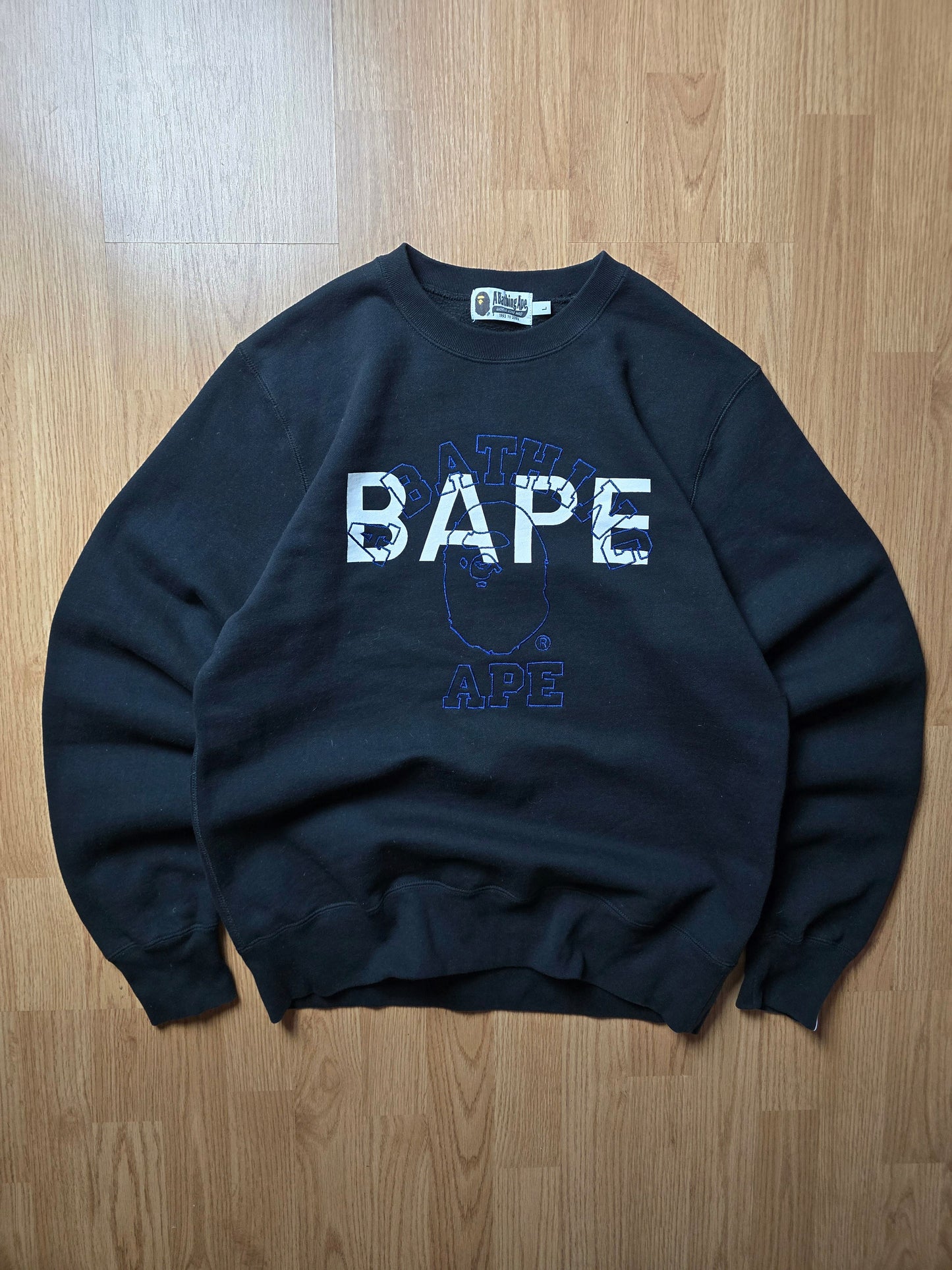 Bape College print & Embroidered Logo Crewneck Sweatshirt (M)