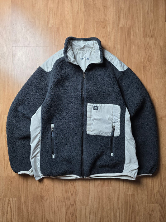 00s Nike ACG Reversible Heavyweight 2-Tone Fleece Jacket (M/L)