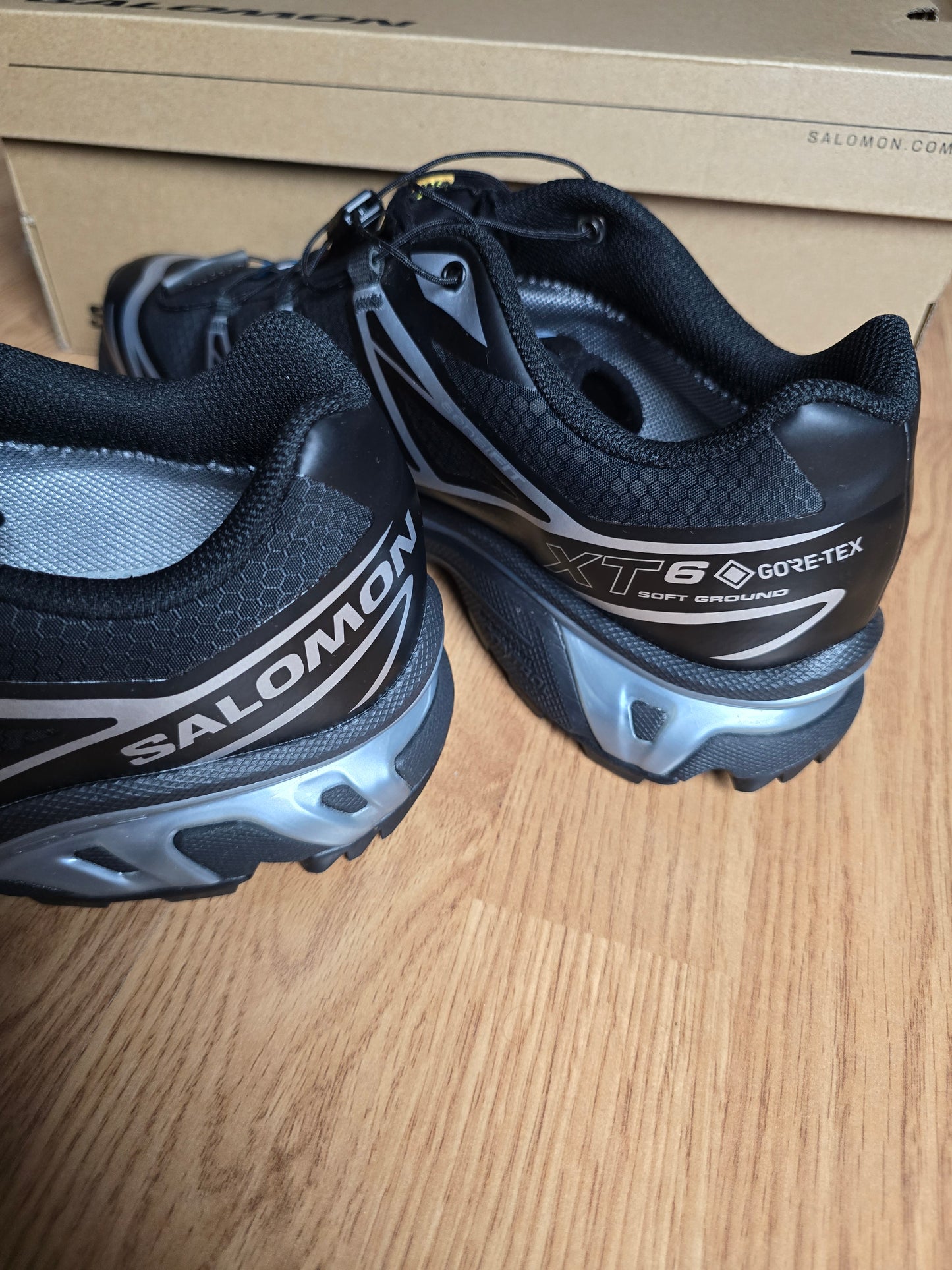 Salomon XT-6 Gore-tex Trainers (UK9)