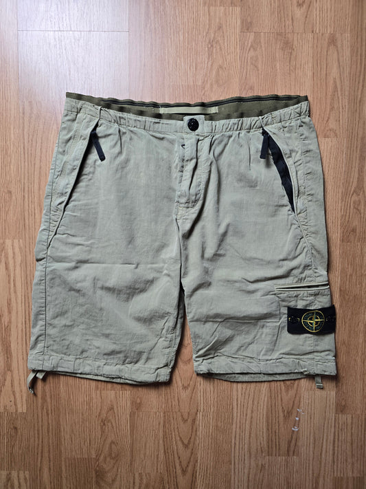 Stone Island 2012 Cotton Cargo Shorts (W34)