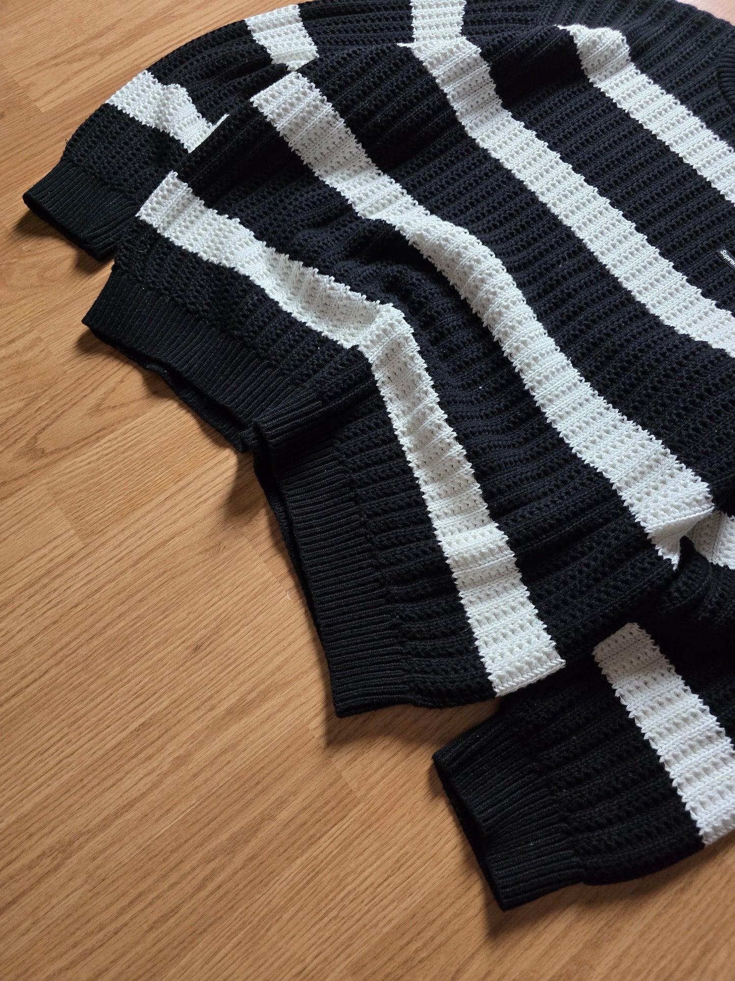 Supreme Loose Gauge Small Box Stripe Knit Sweater (S/M)