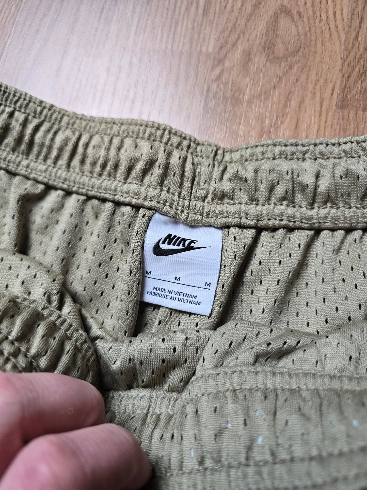 Nike Sportswear Authentics Mesh Shorts (M)