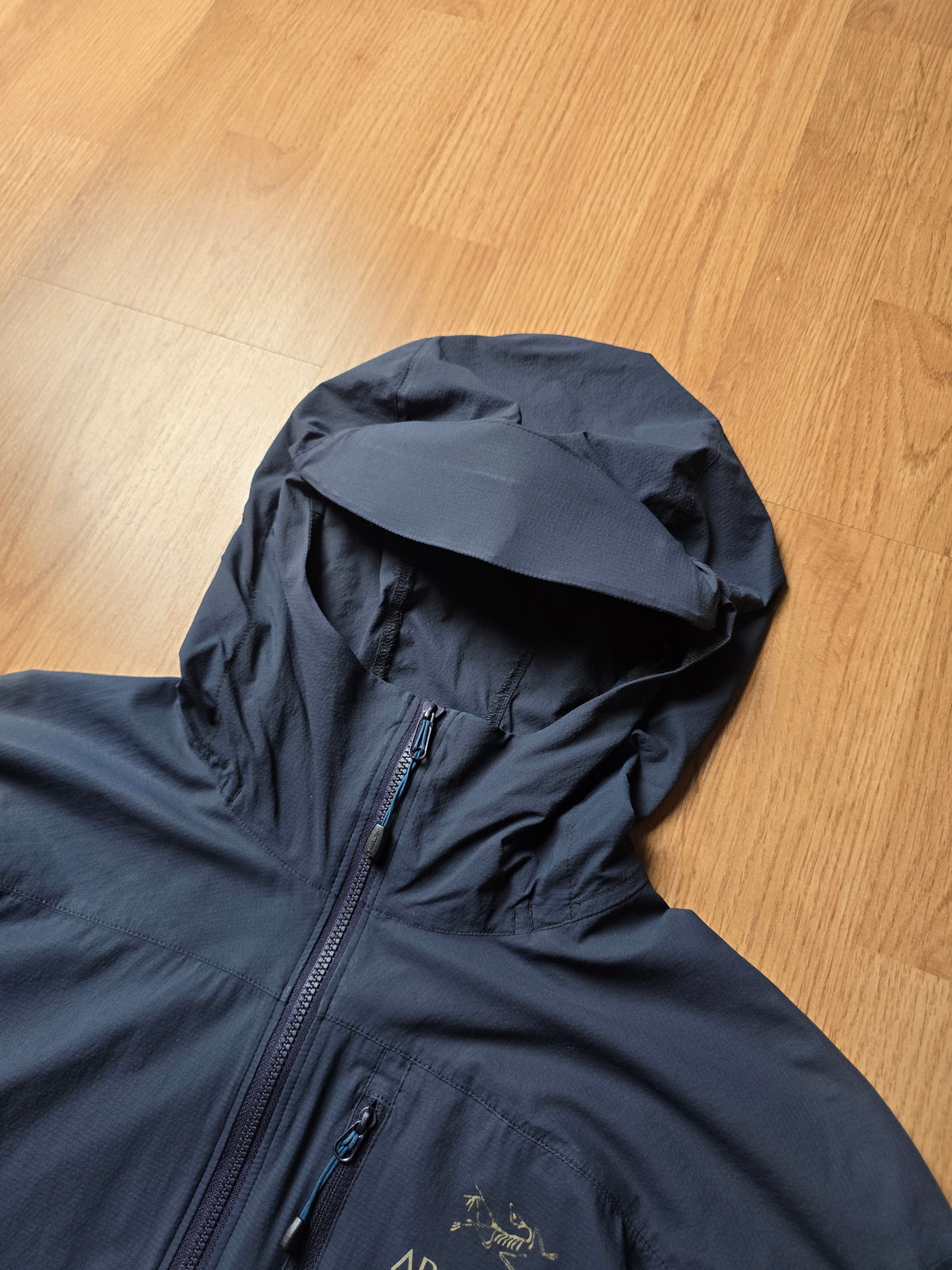 Arc'teryx 'Squamish Hoody' Lightweight Jacket (S)