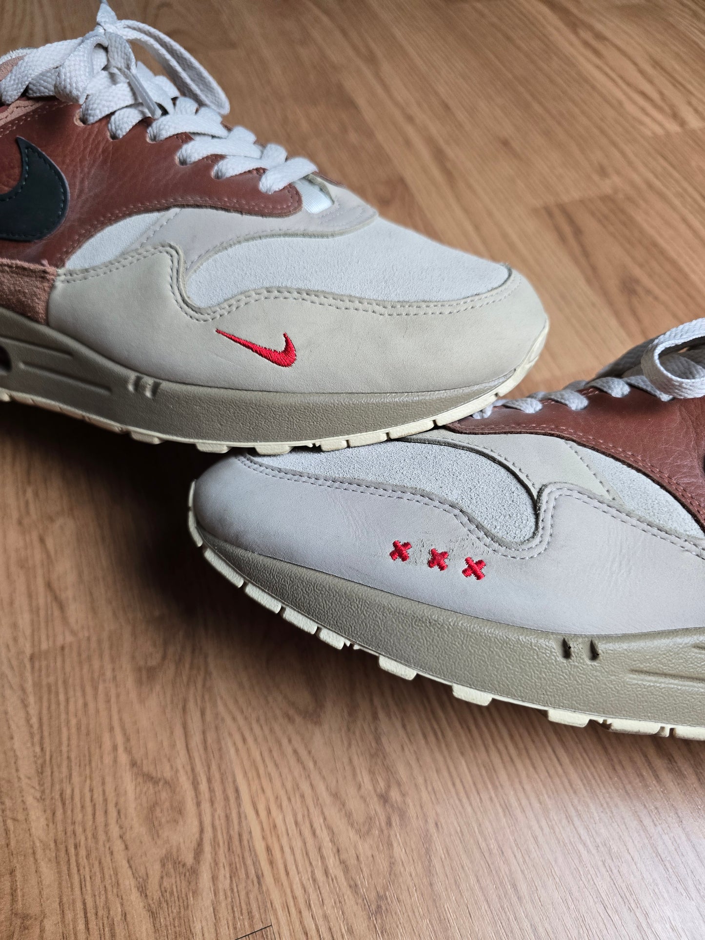 Nike Air Max 1 Amsterdam 'City Pack' (UK9)