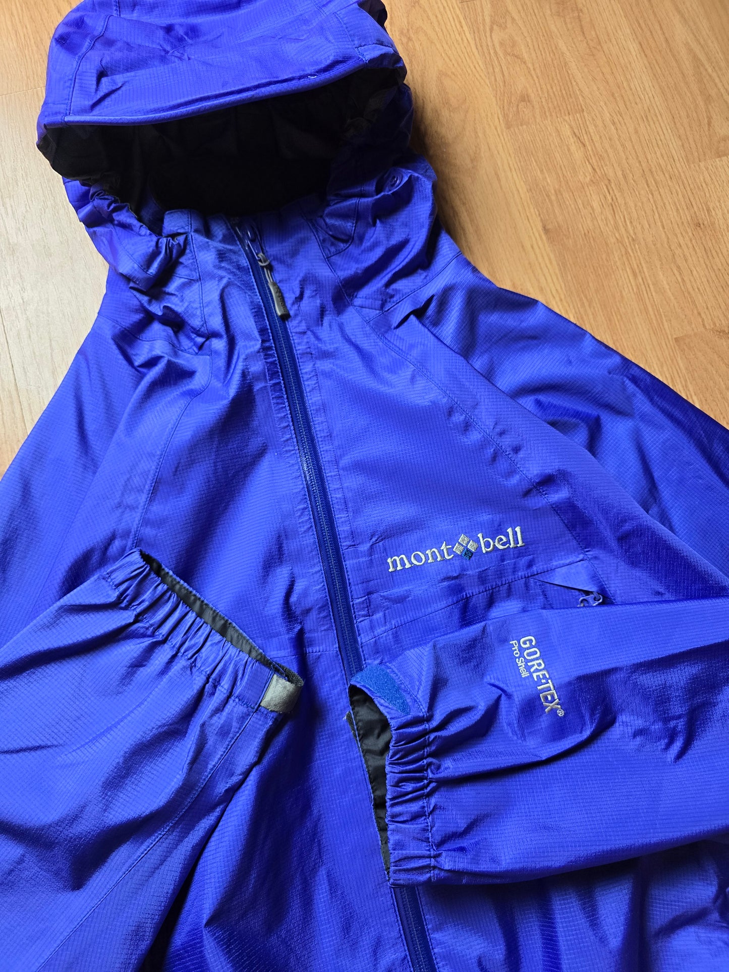 Vintage Montbell Gore-tex Proshell Jacket (L/XL)