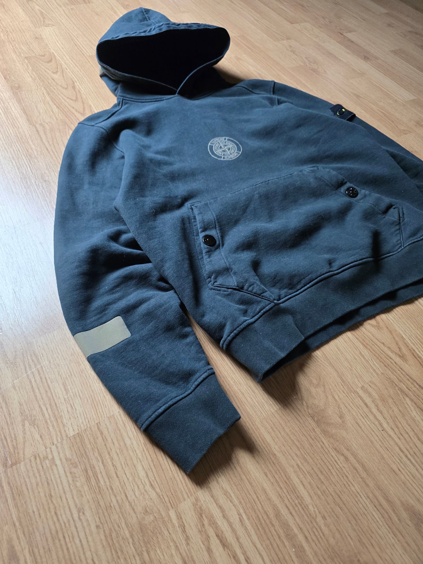 Supreme x Stone Island AW17 Reflective Hoodie (M)