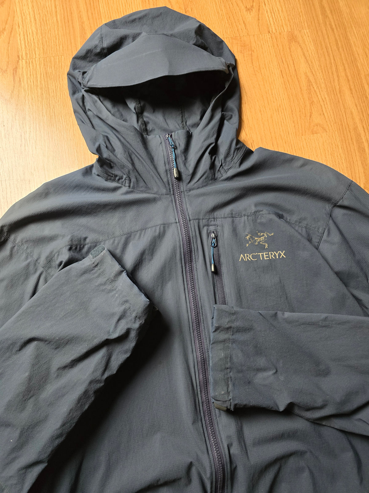 Arc'teryx 'Squamish Hoody' Lightweight Jacket (S)