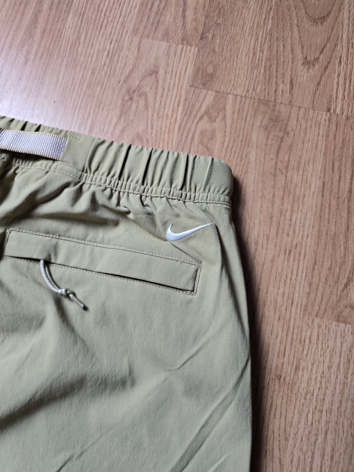 Nike ACG UV Hike Lightweight Technical Belted Shell Pants (S)