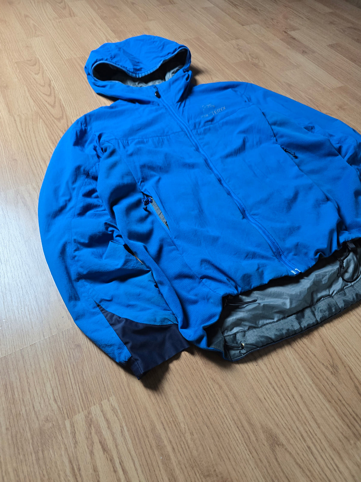 Arc'teryx 'Atom LT Hoody' Jacket (S/M)