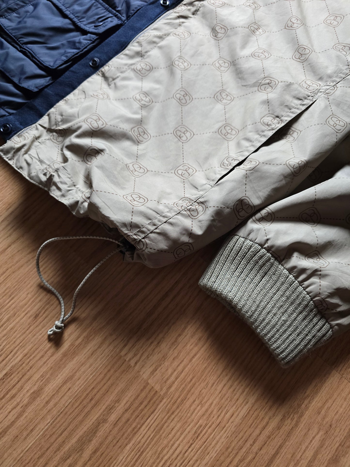 RARE 90s Stussy F.I.T Technical 2-in-1 Monogram Bomber Jacket (L)