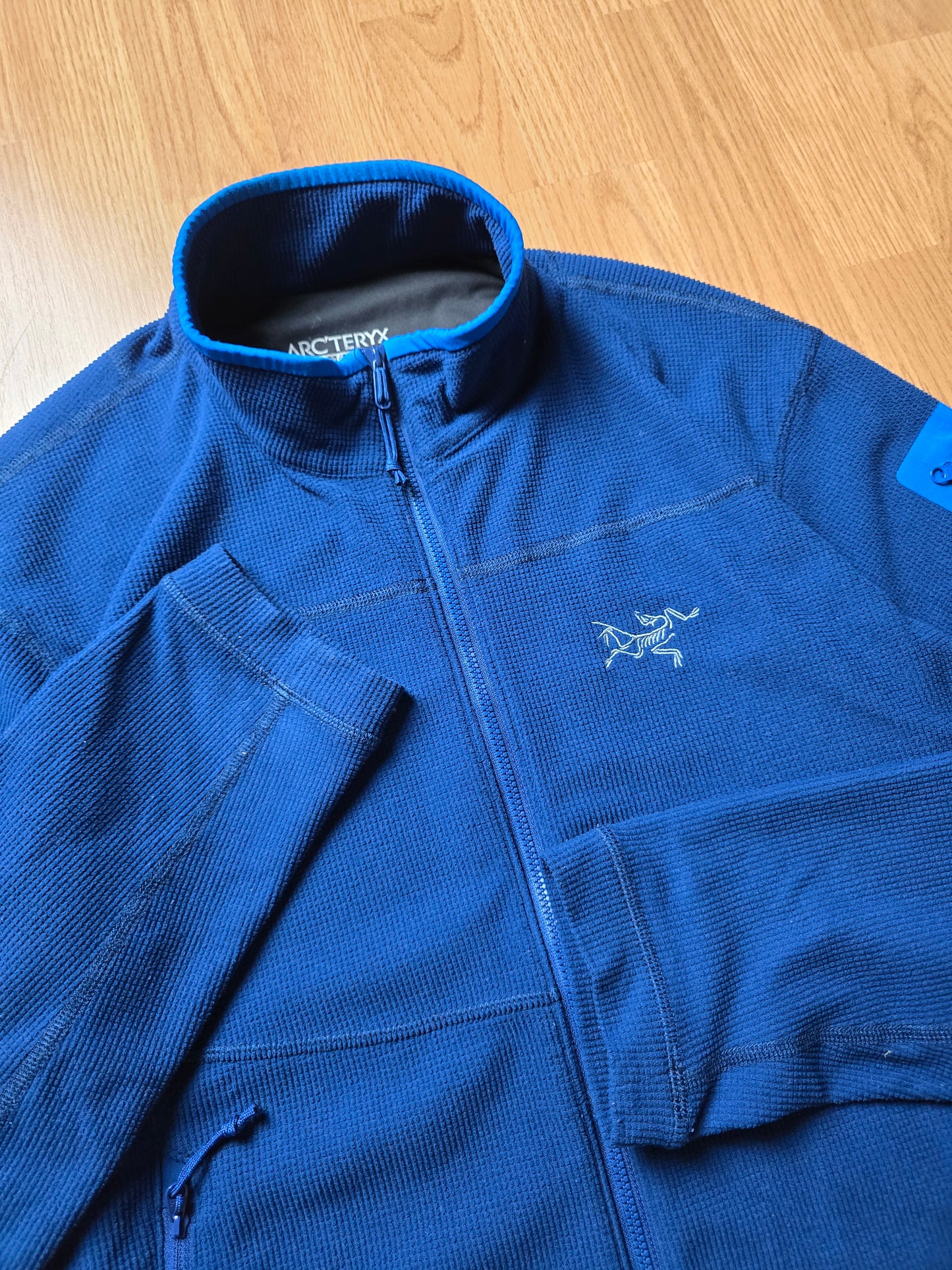 Arc'teryx Delta LT Lightweight Fleece Jacket (M)