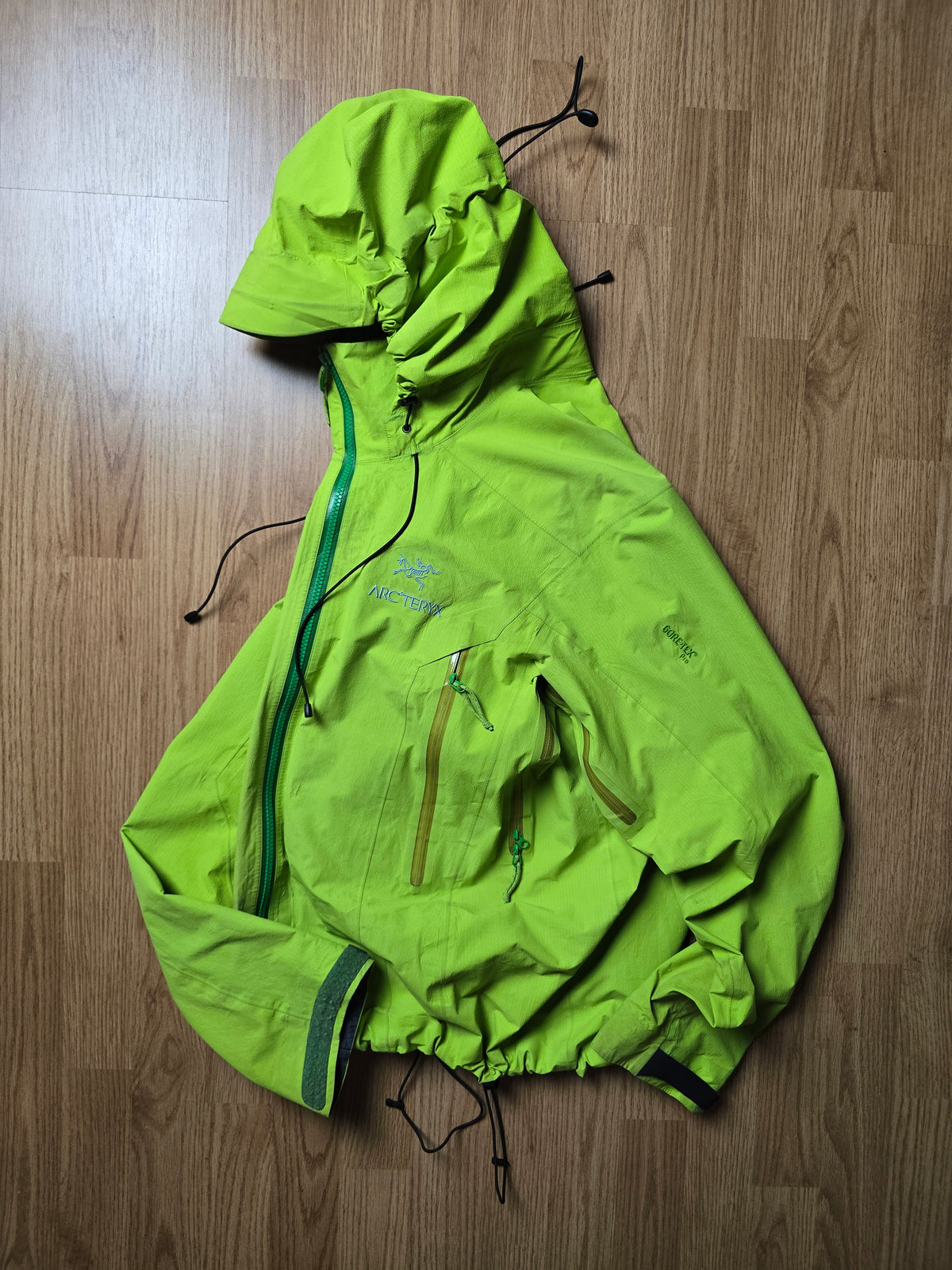 Arc'teryx 2014 Beta AR Gore-tex Technical Jacket (S)