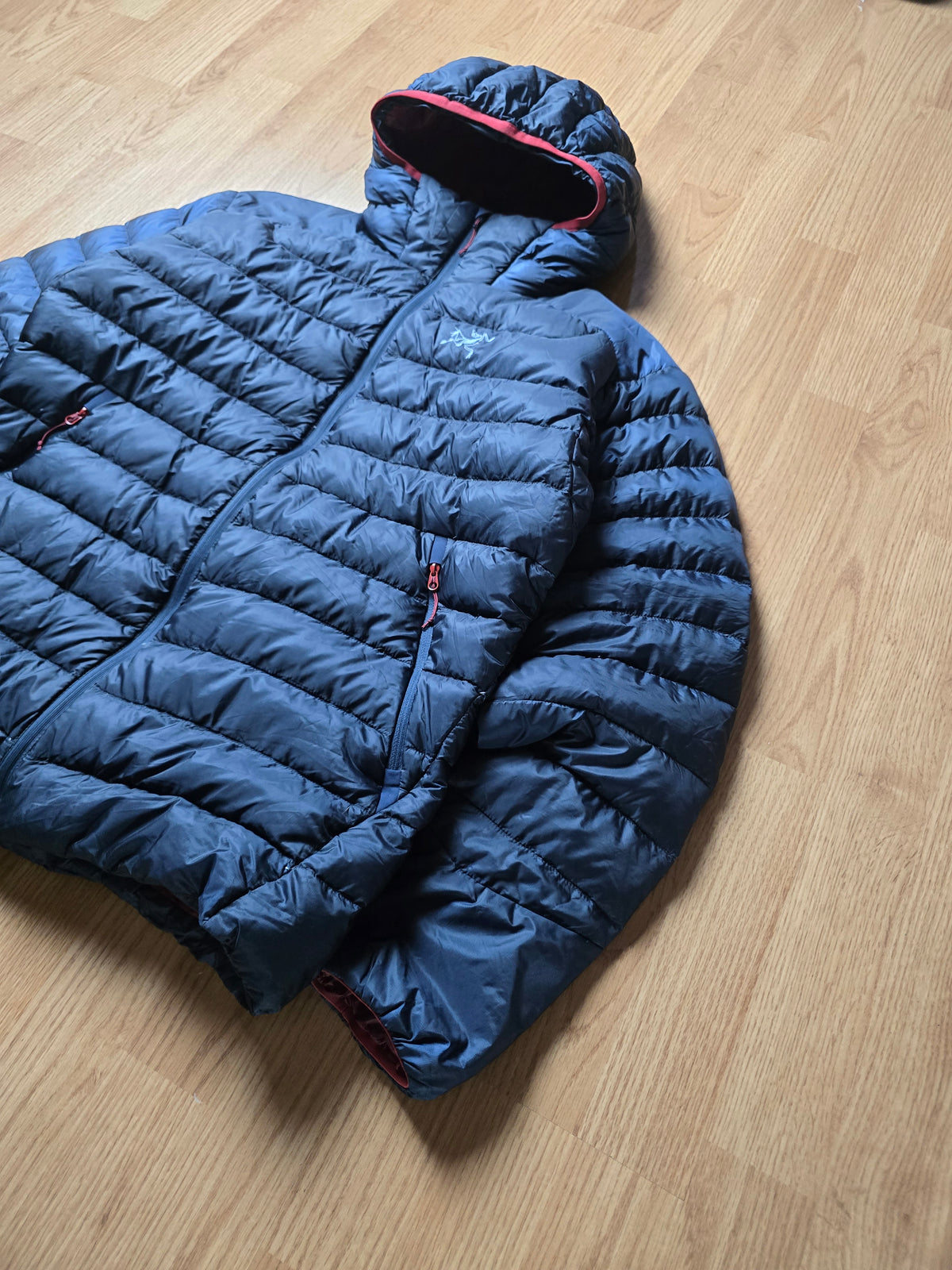Arc'teryx 'Cerium LT Hoody' Down Filled Puffer Jacket (M)