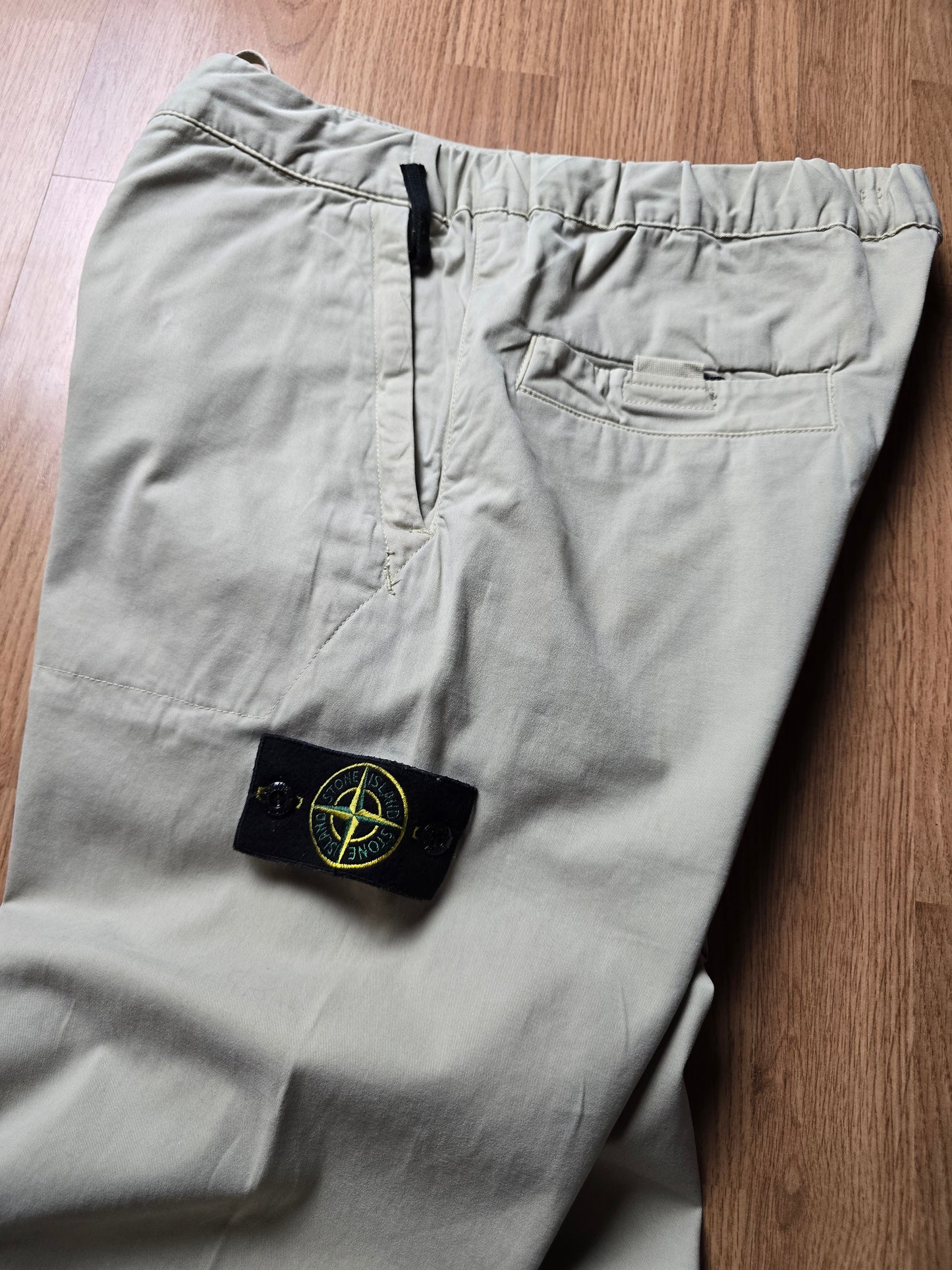 Stone Island Cuffed Trousers (M)