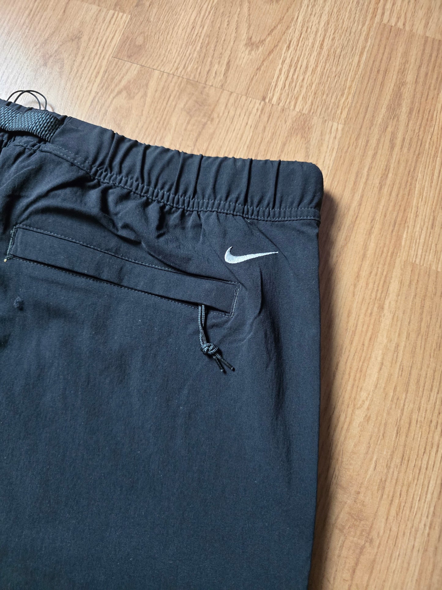 Nike ACG UV Hike Lightweight Technical Belted Shell Pants (XL)