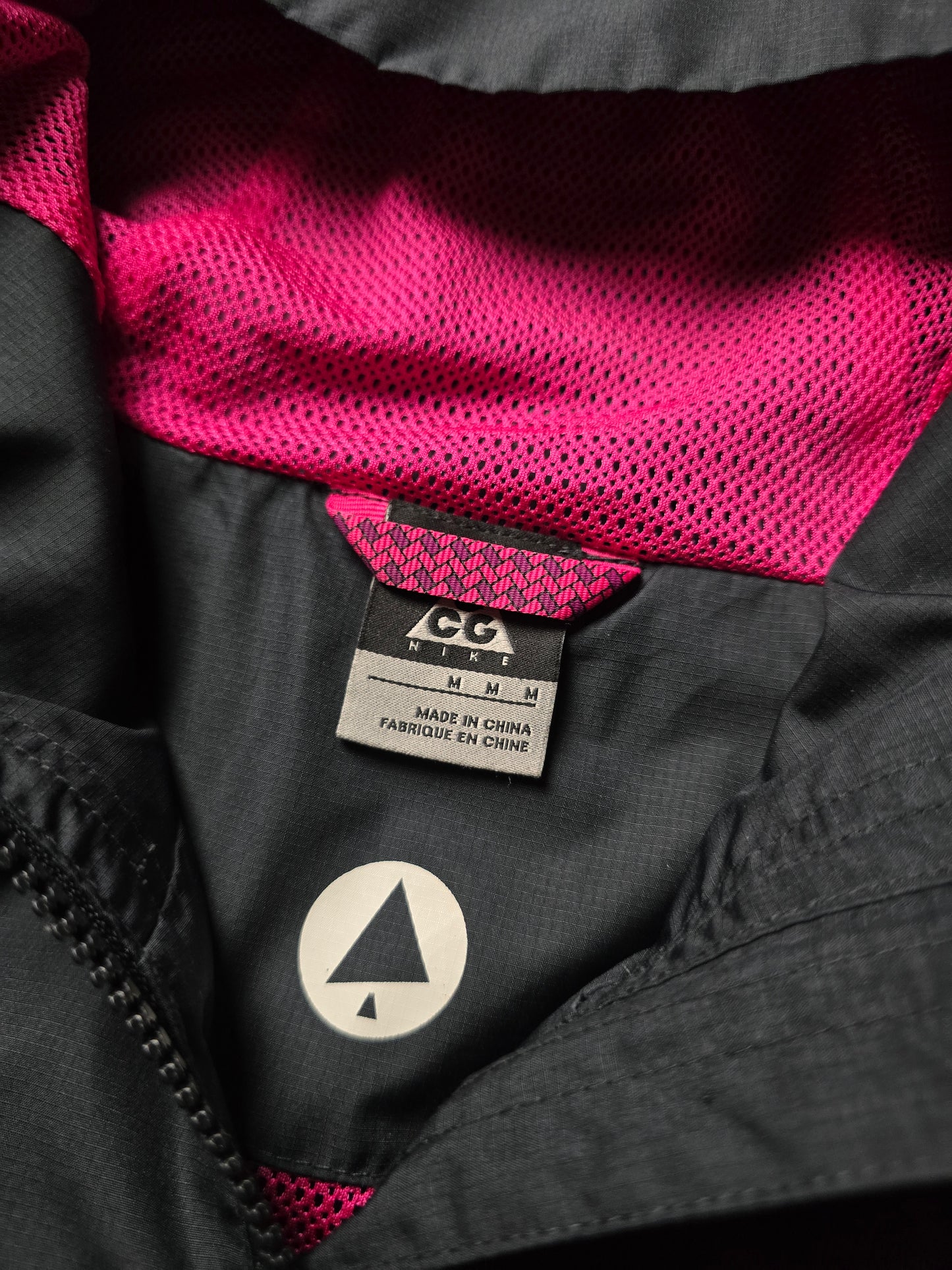 W/ Nike ACG Nylon Short Parka Jacket (M)