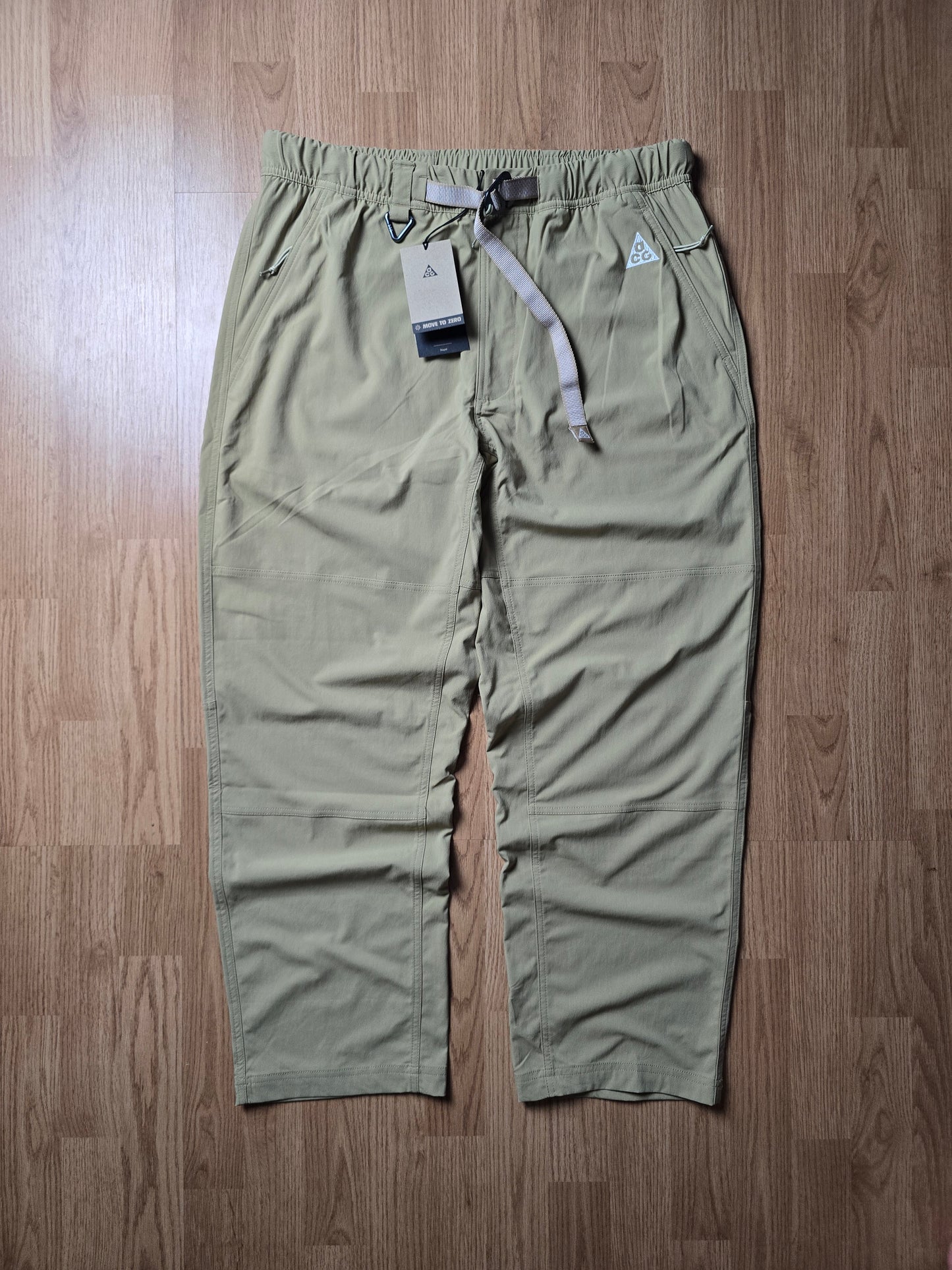 Nike ACG UV Hike Lightweight Technical Belted Shell Pants (L)