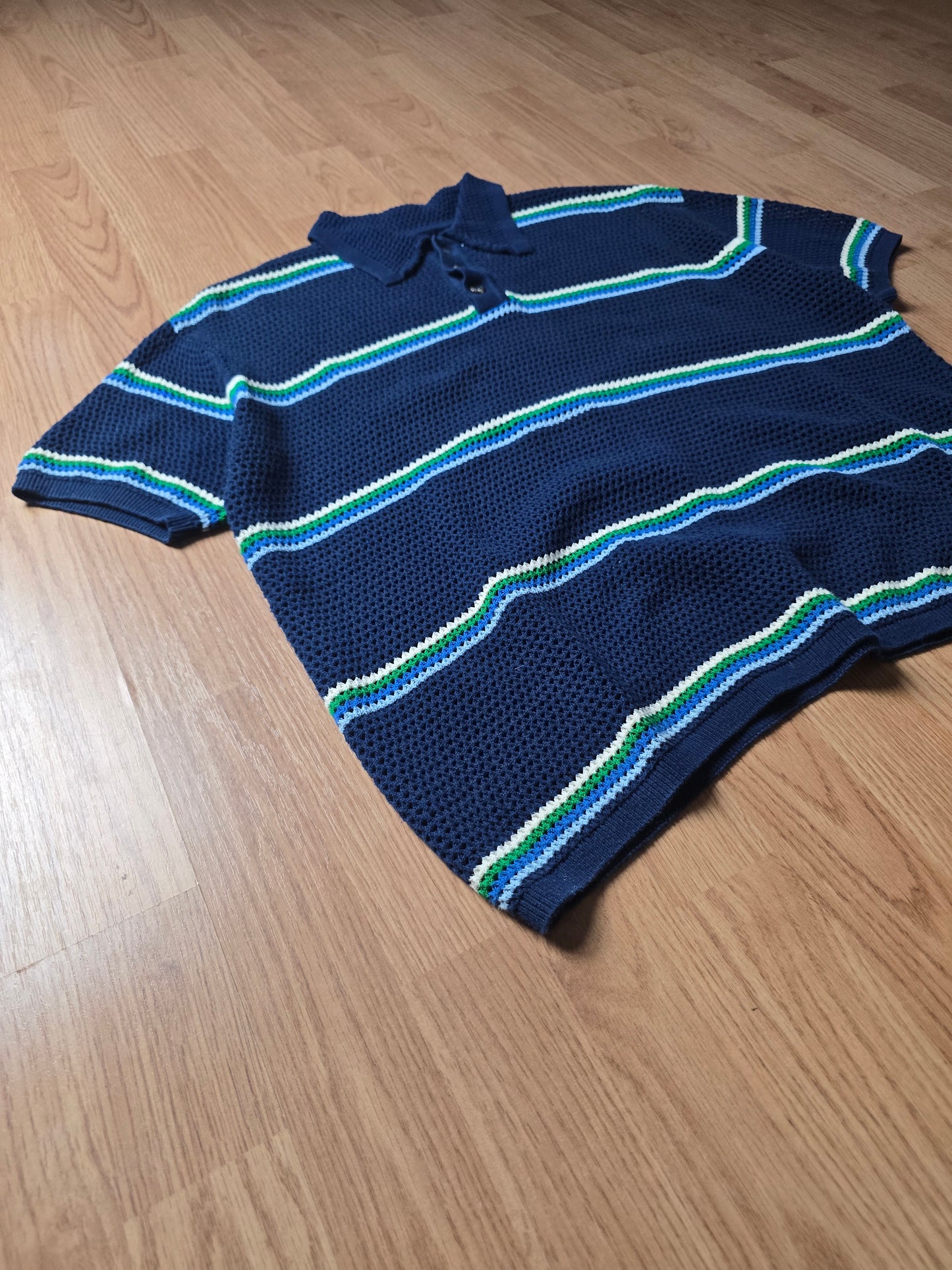Picante Mesh Knit Striped Polo Shirt (S/M)