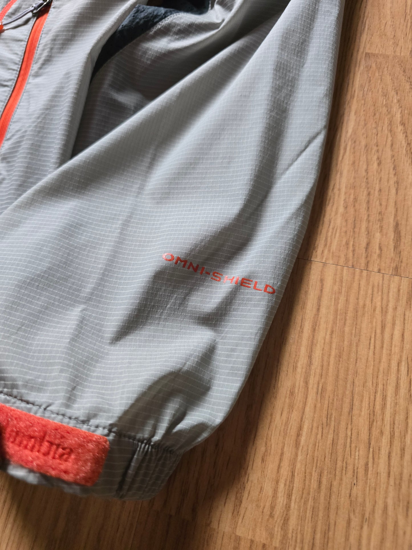 Columbia Omni Shield Windbreaker Jacket (M)