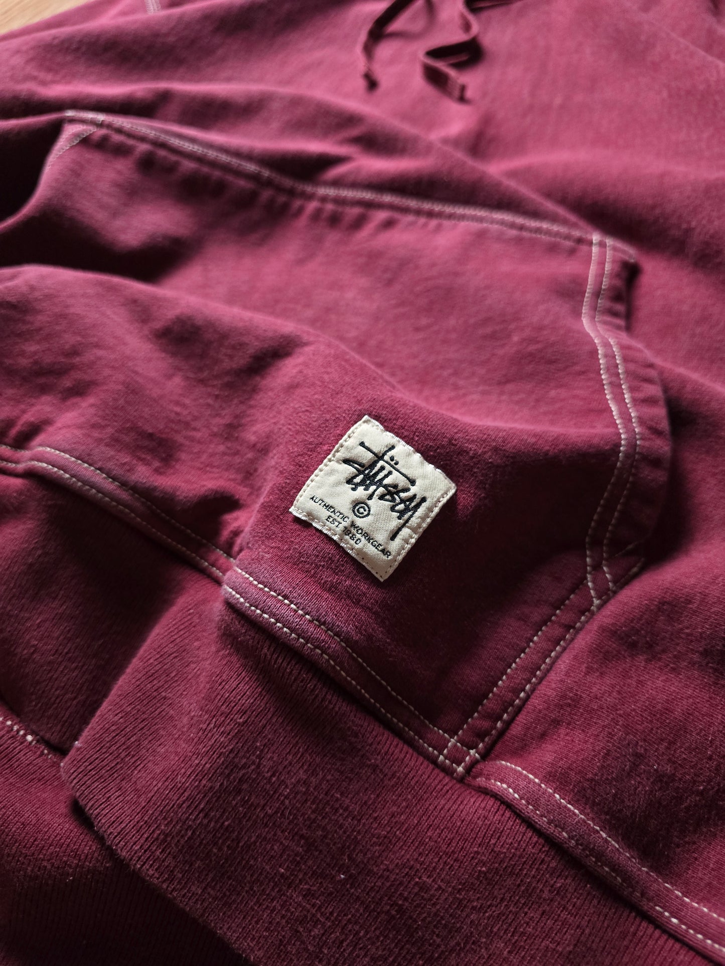Stussy Contrast Stitch Label Hoodie (L)