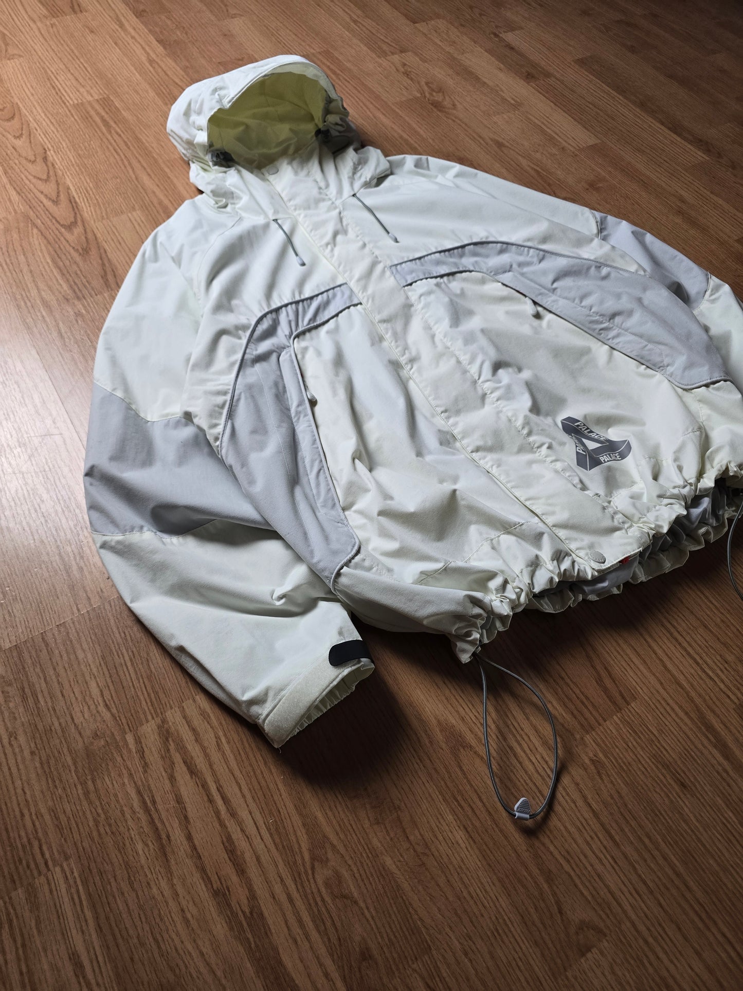 Palace Border Technical Jacket (M/L)