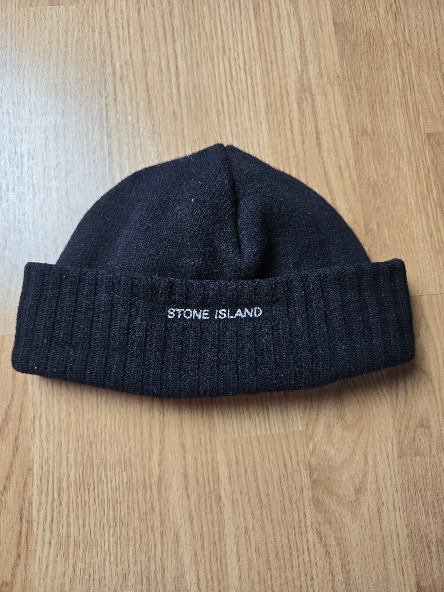 RARE Stone Island AW00 Reversible Ribbed Wool Beanie
