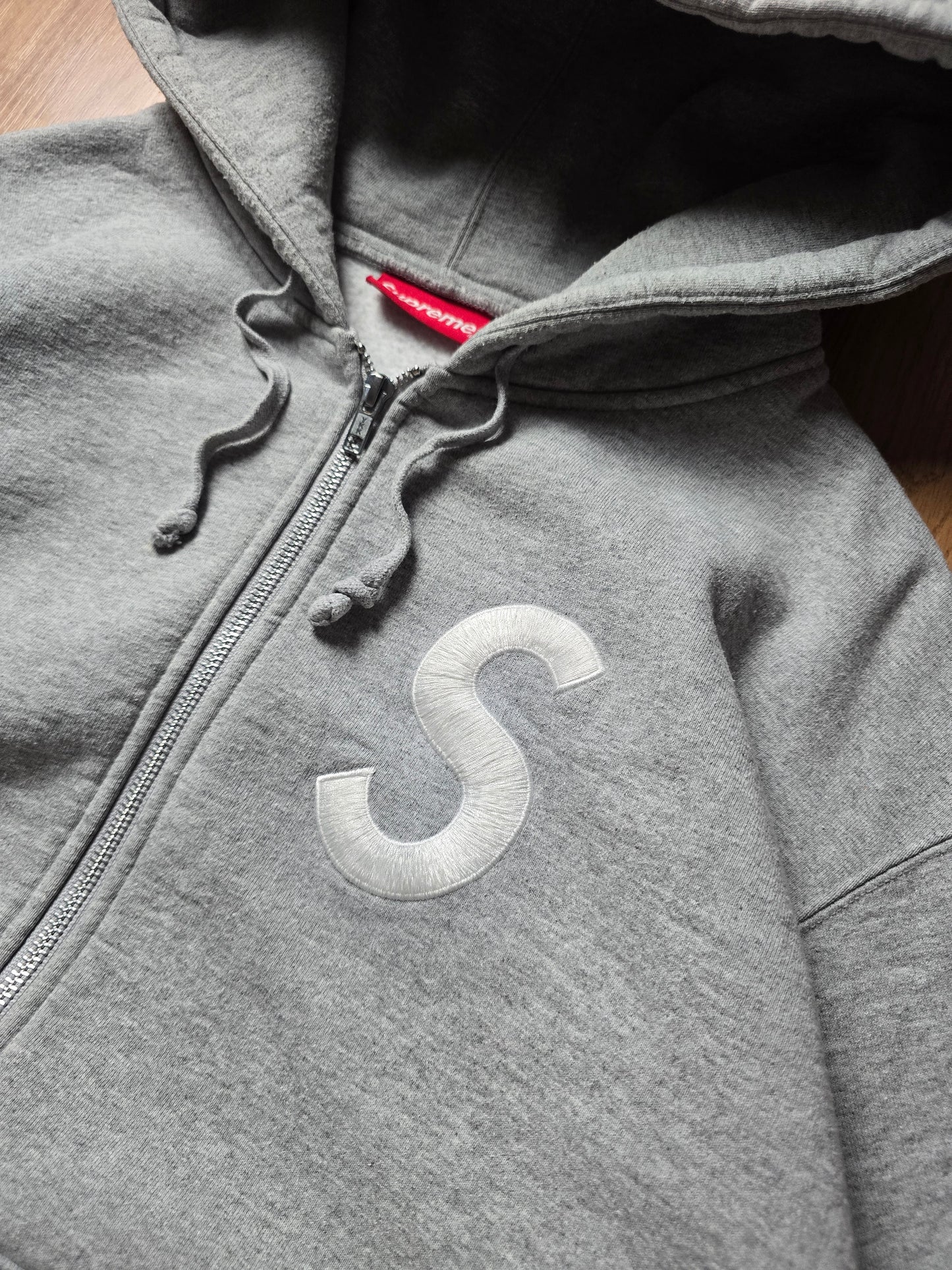 Supreme S Logo Zip Up Hoodie (M/L)