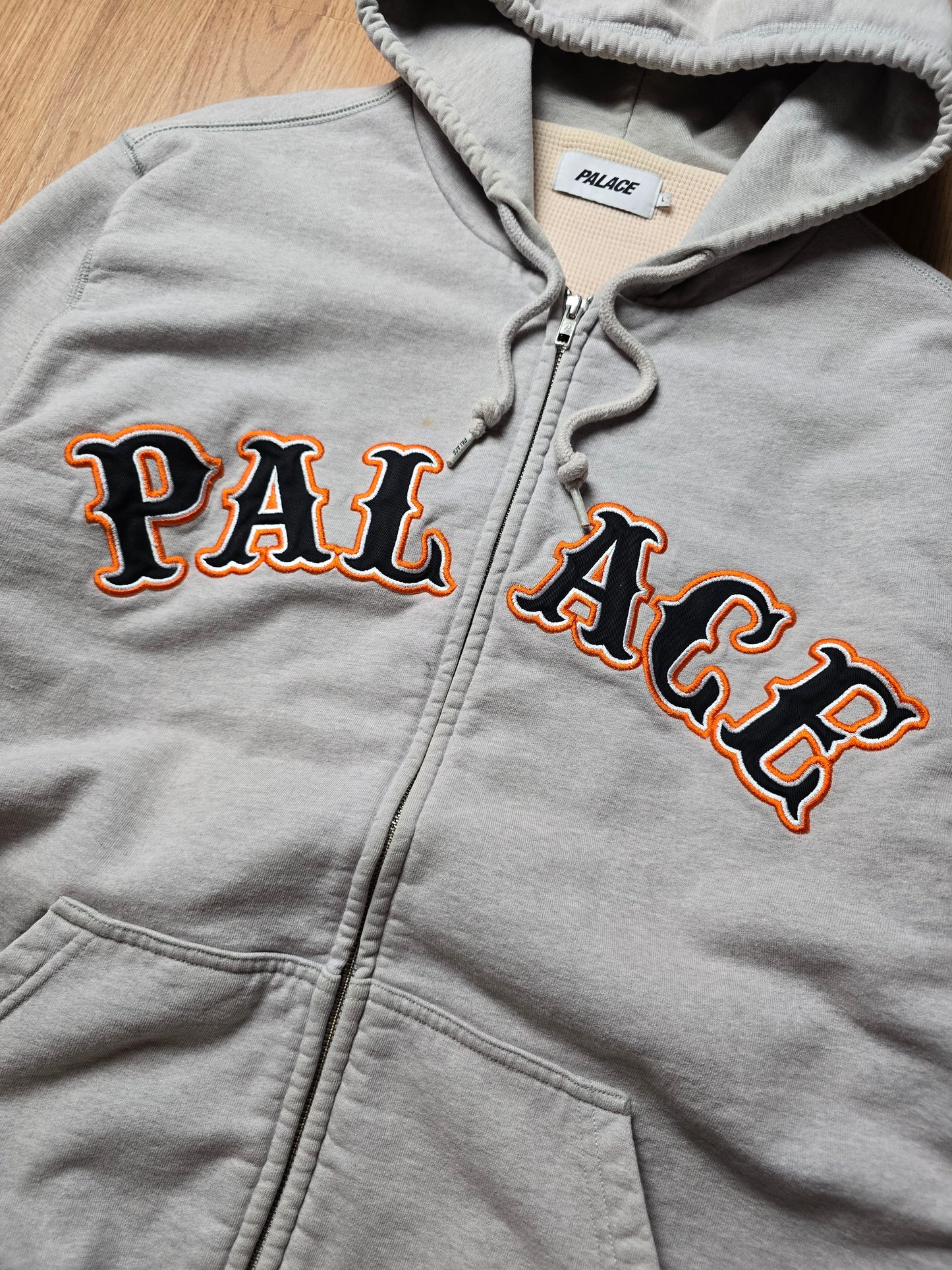 Palace 'Arch' Thermal Lined Zip Up Hoodie (L)