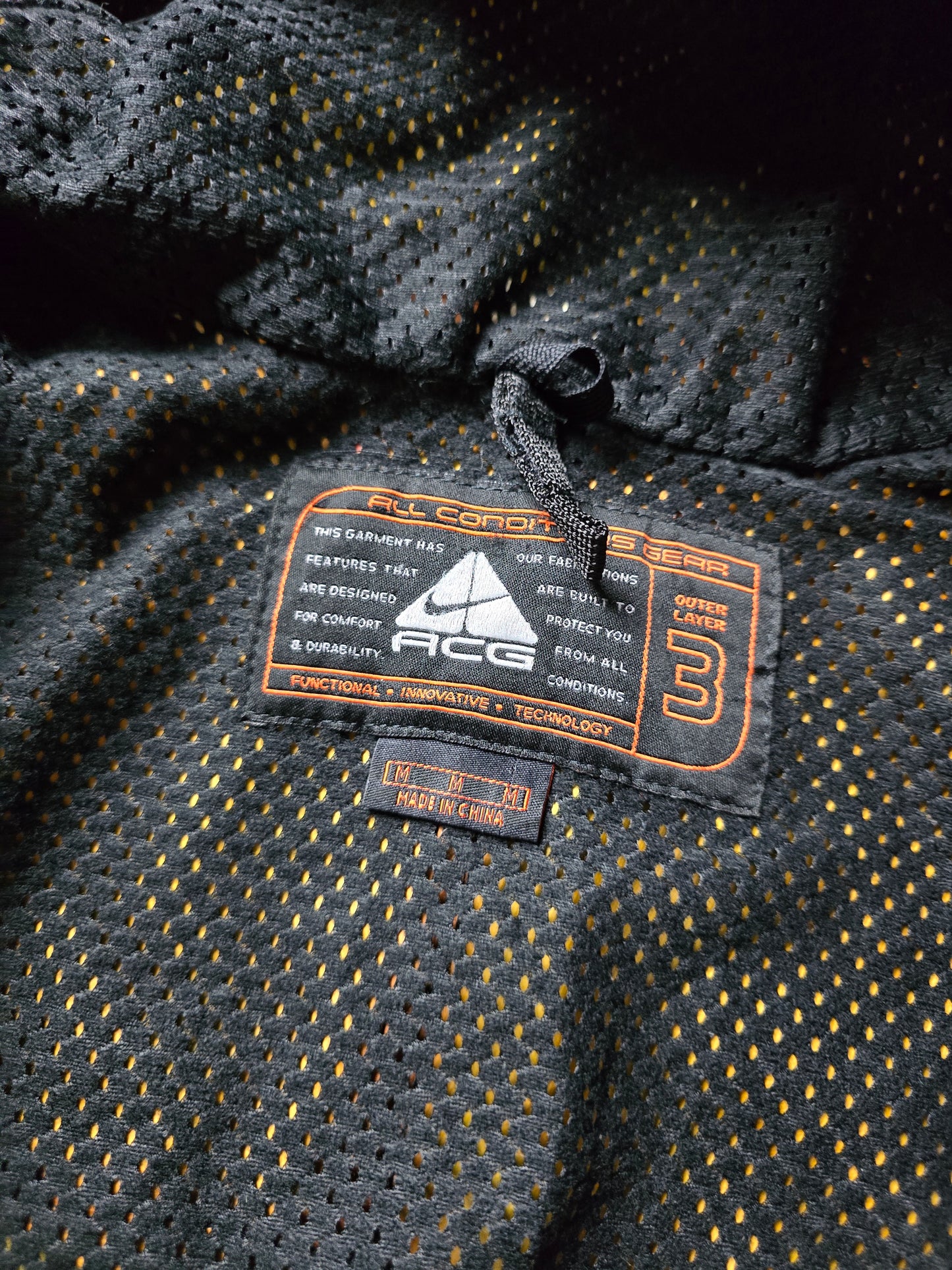 90s Nike ACG Storm-Fit Technical Heavyweight Jacket (L/XL)