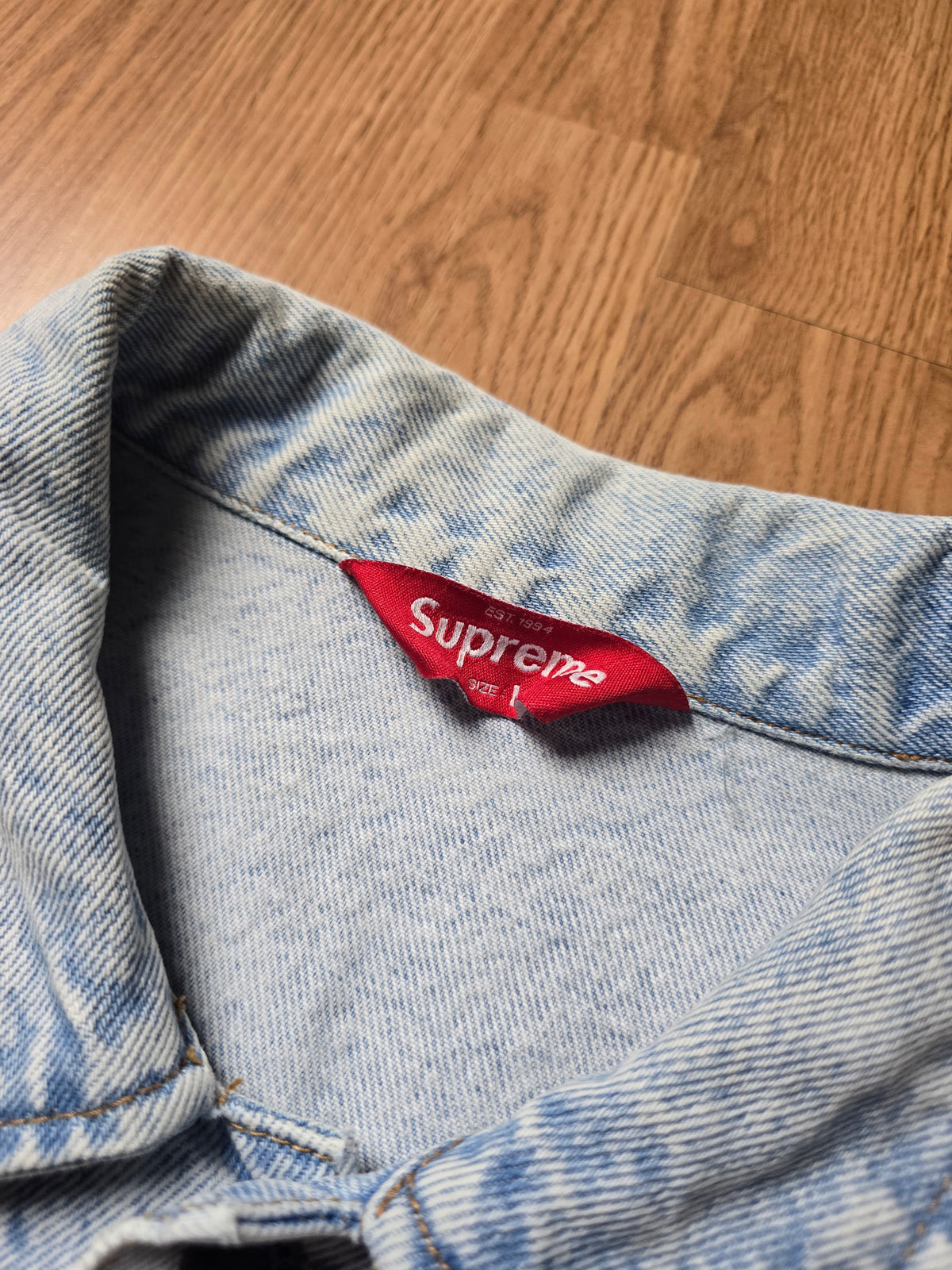 Supreme USA Denim Trucker Jacket (M/L)