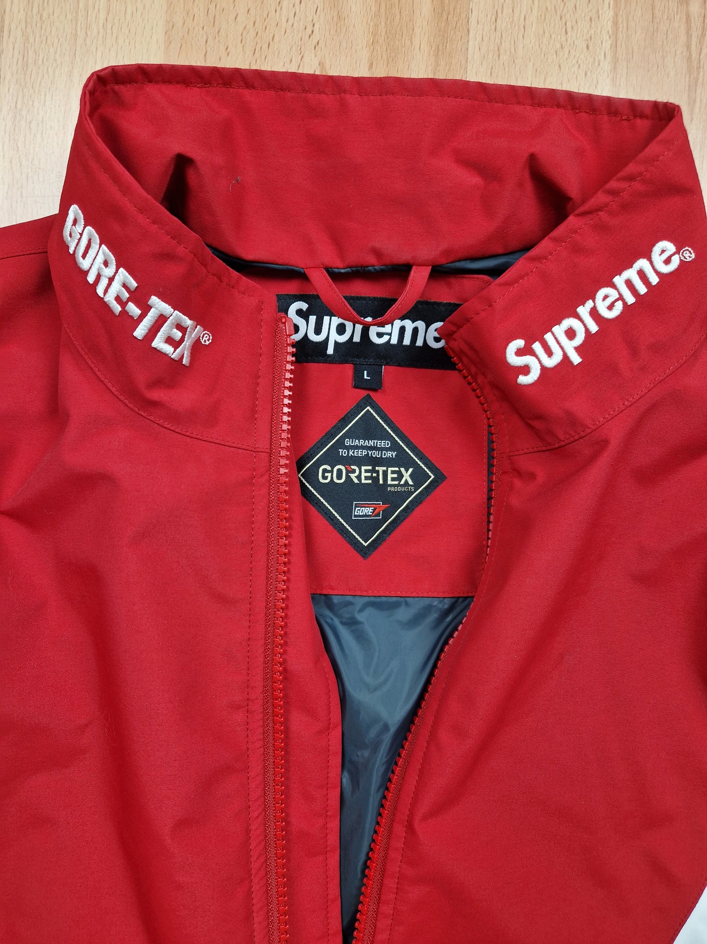 RARE Supreme Gore-tex Court Track Jacket (L)