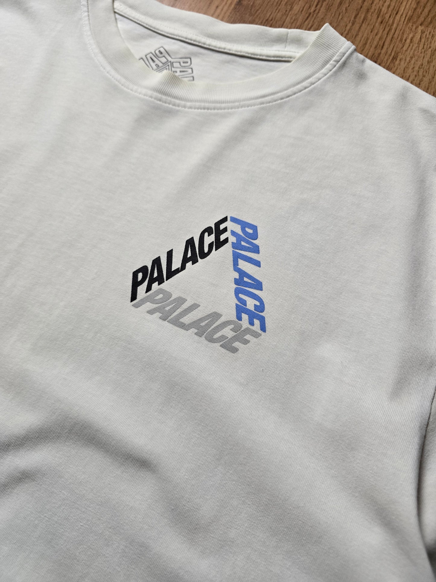 Palace P-3-K-9 T-shirt (M/L)